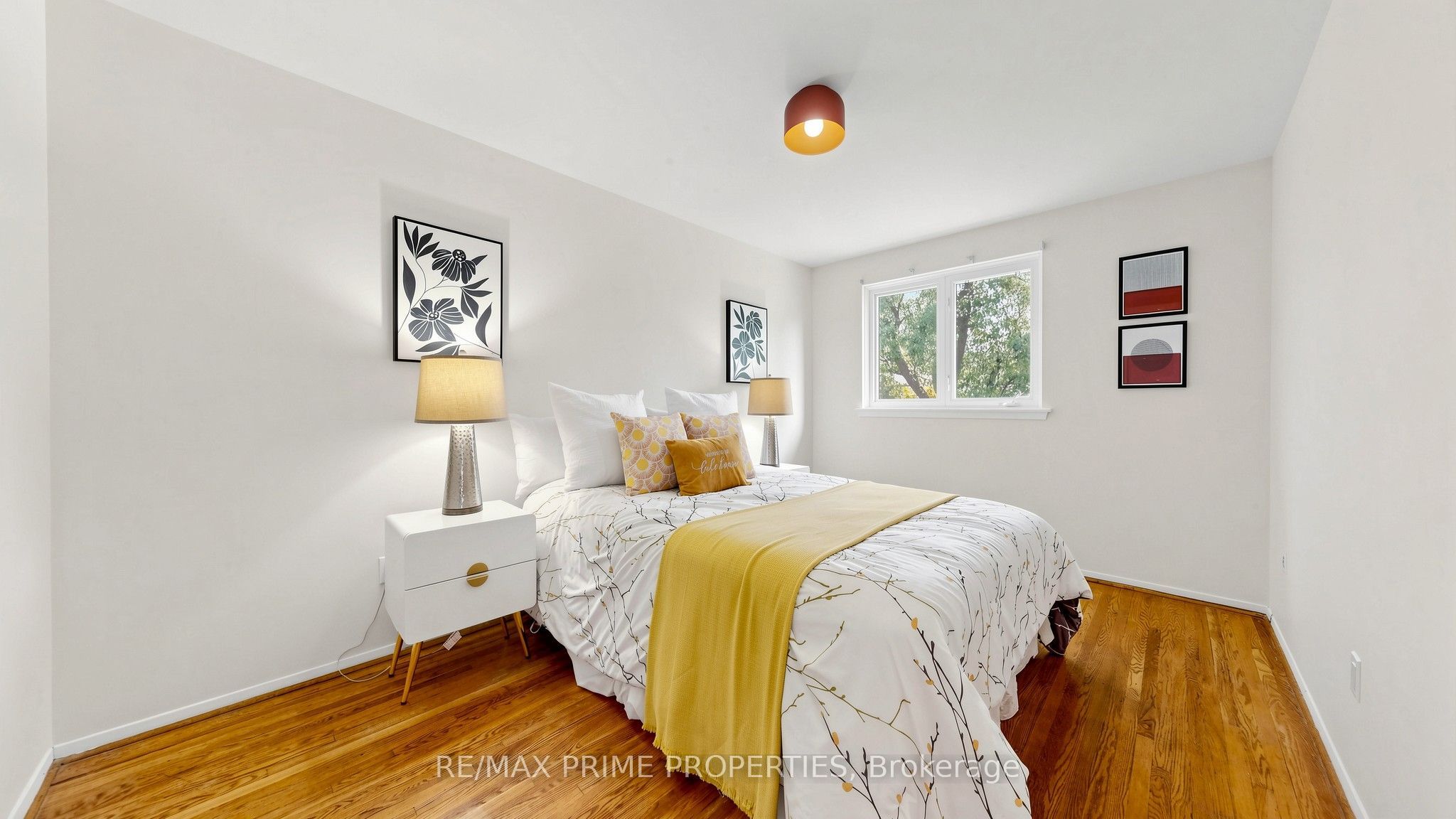 3 Leeswood Crescent E Property Photo 26