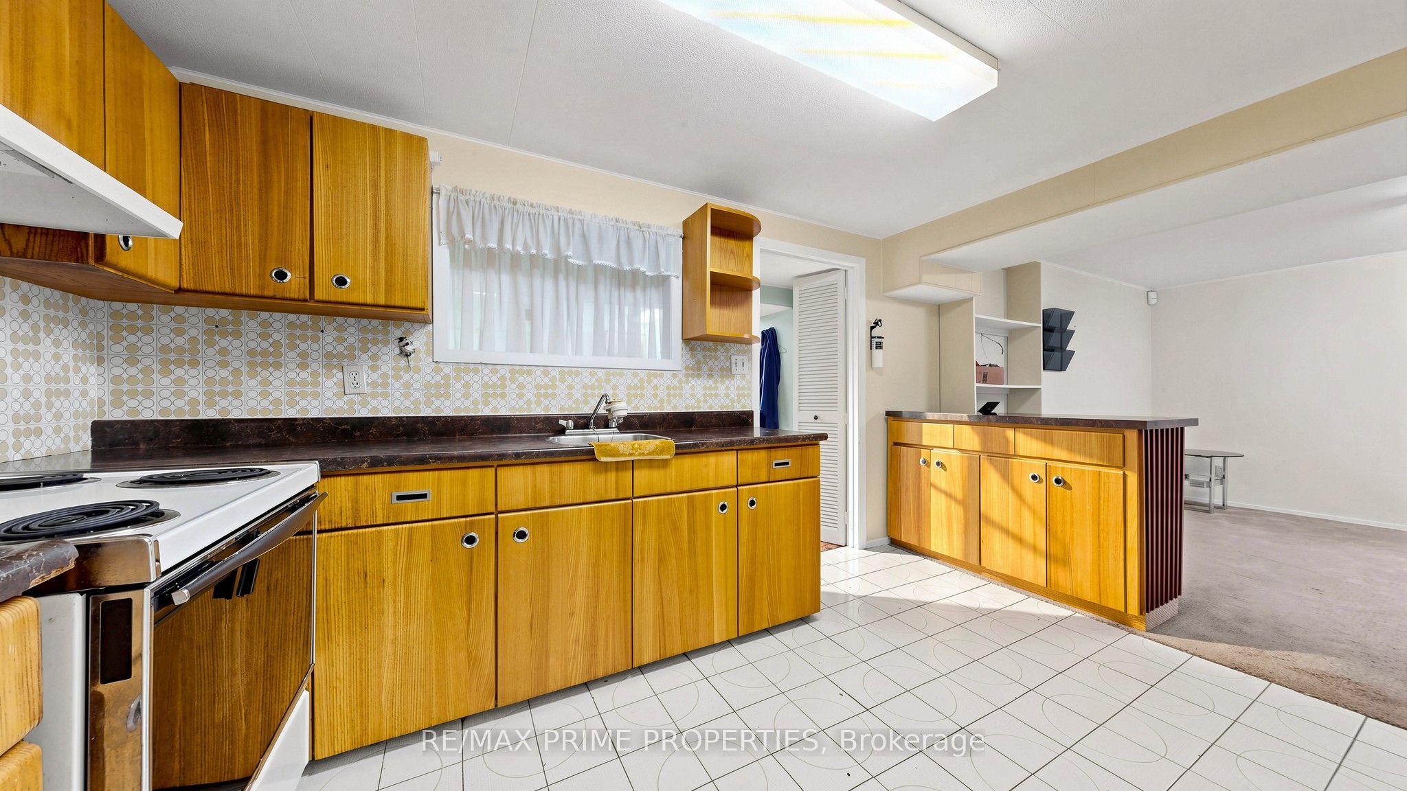 3 Leeswood Crescent E Property Photo 39