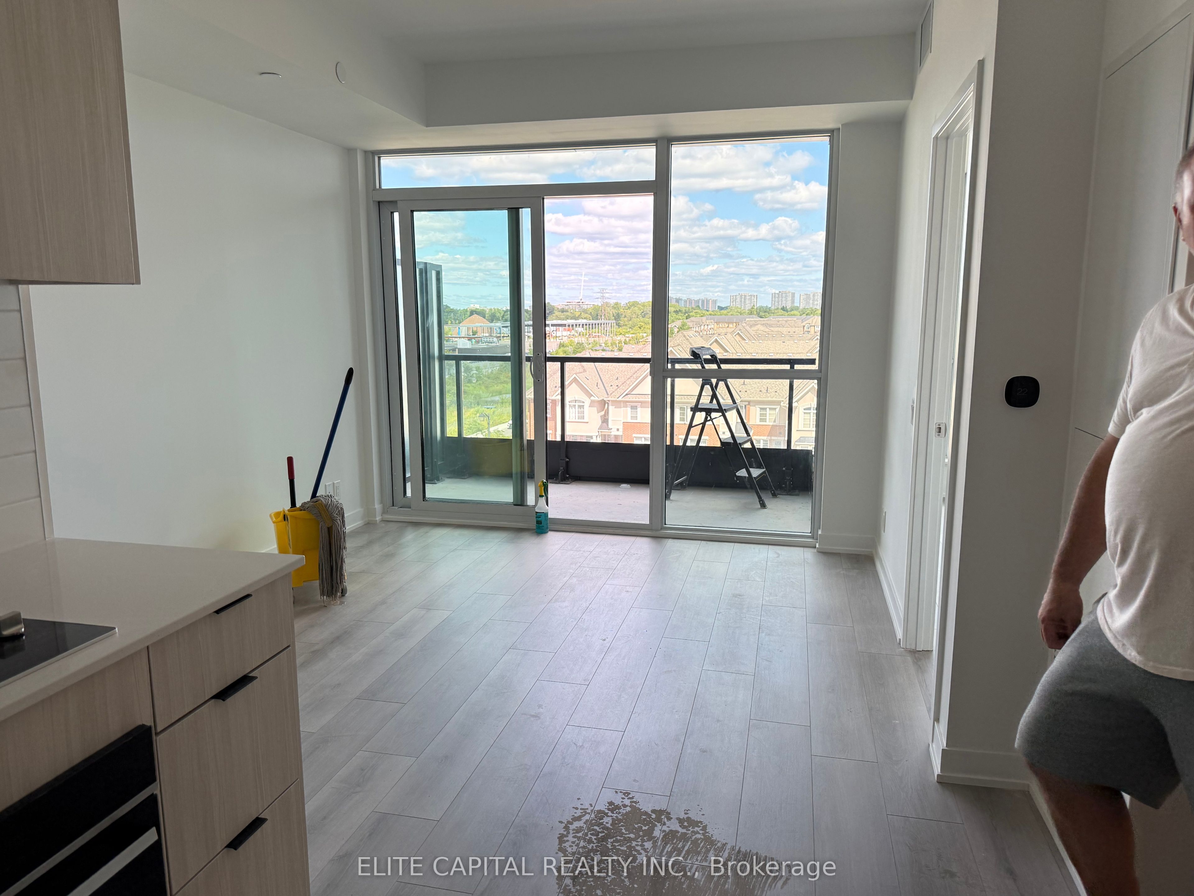 20 Deans Drive 521 Property Photo 1