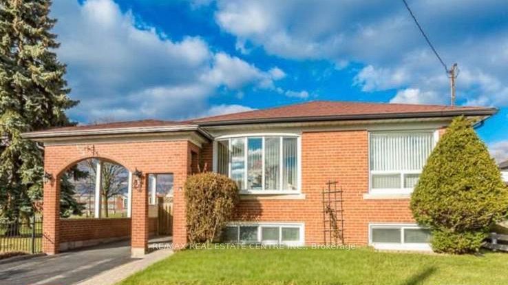 22 Beran Drive Property Photo 1