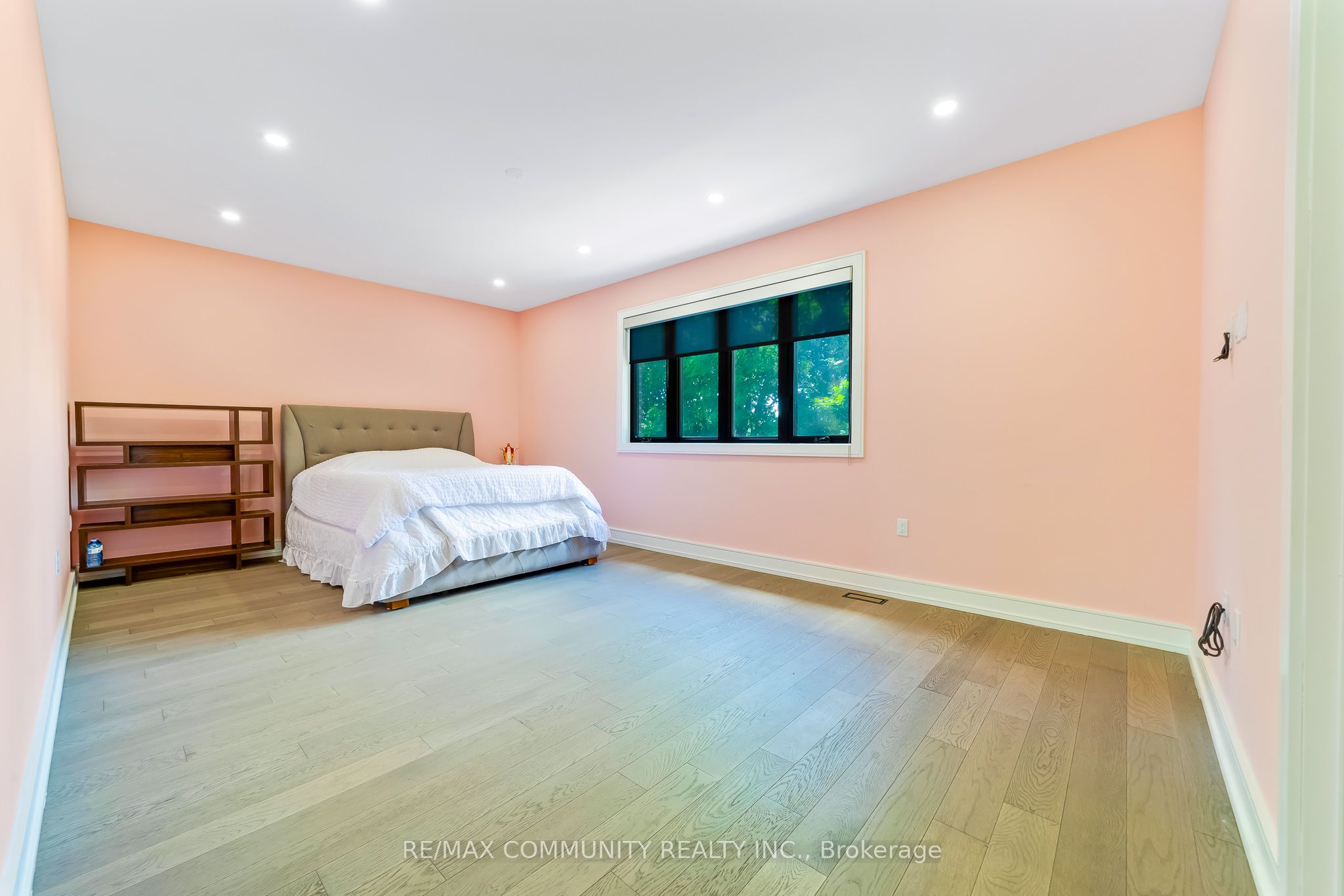 856 Kennedy Road Property Photo 19
