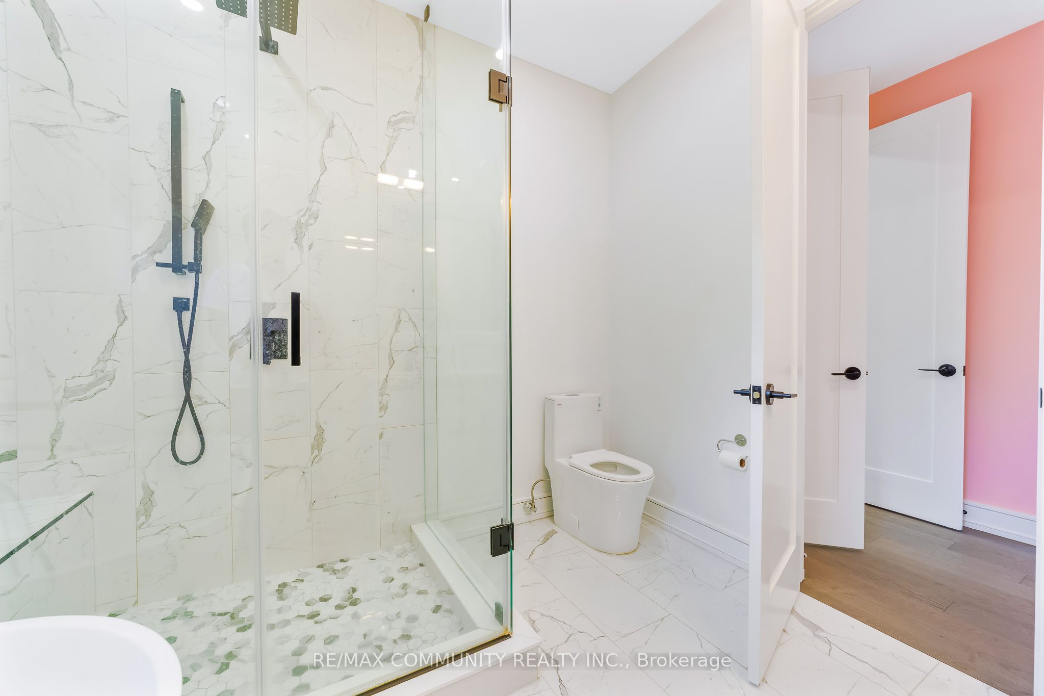 856 Kennedy Road Property Photo 23