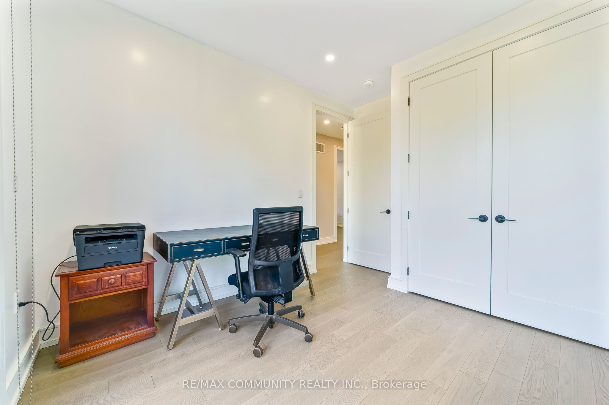 856 Kennedy Road Property Photo 27