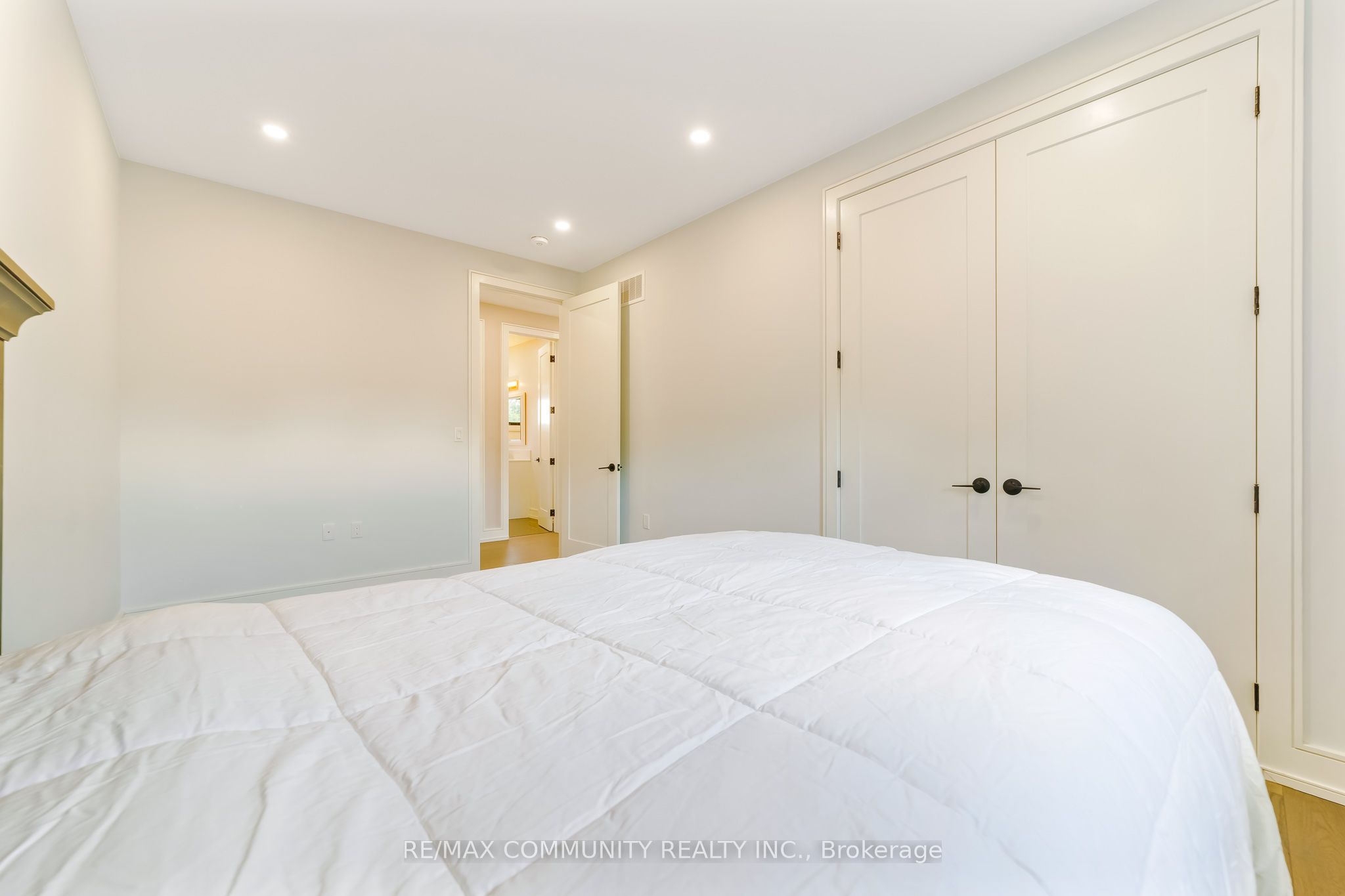 856 Kennedy Road Property Photo 31