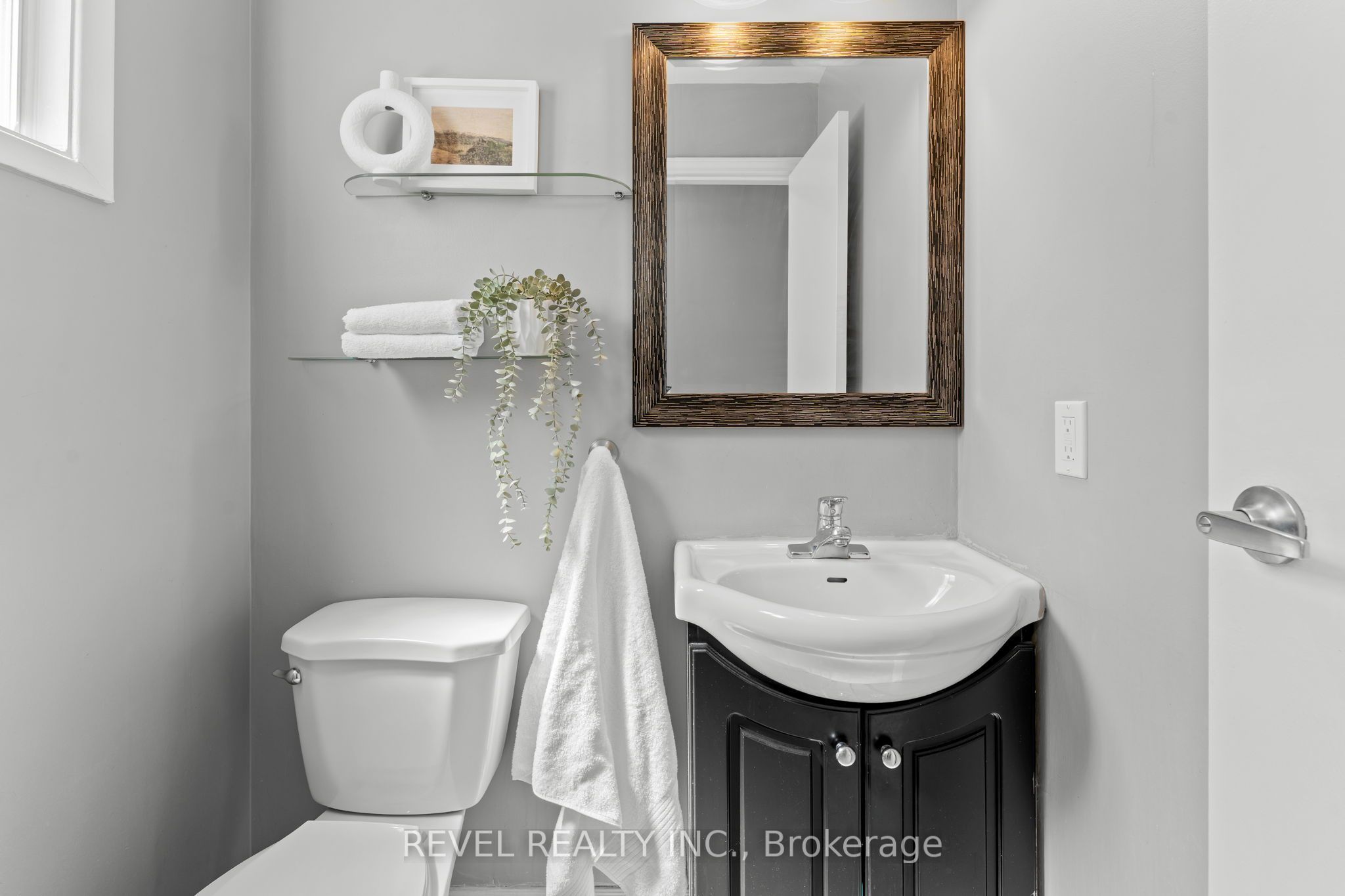 18 Longstaff Drive Property Photo 11
