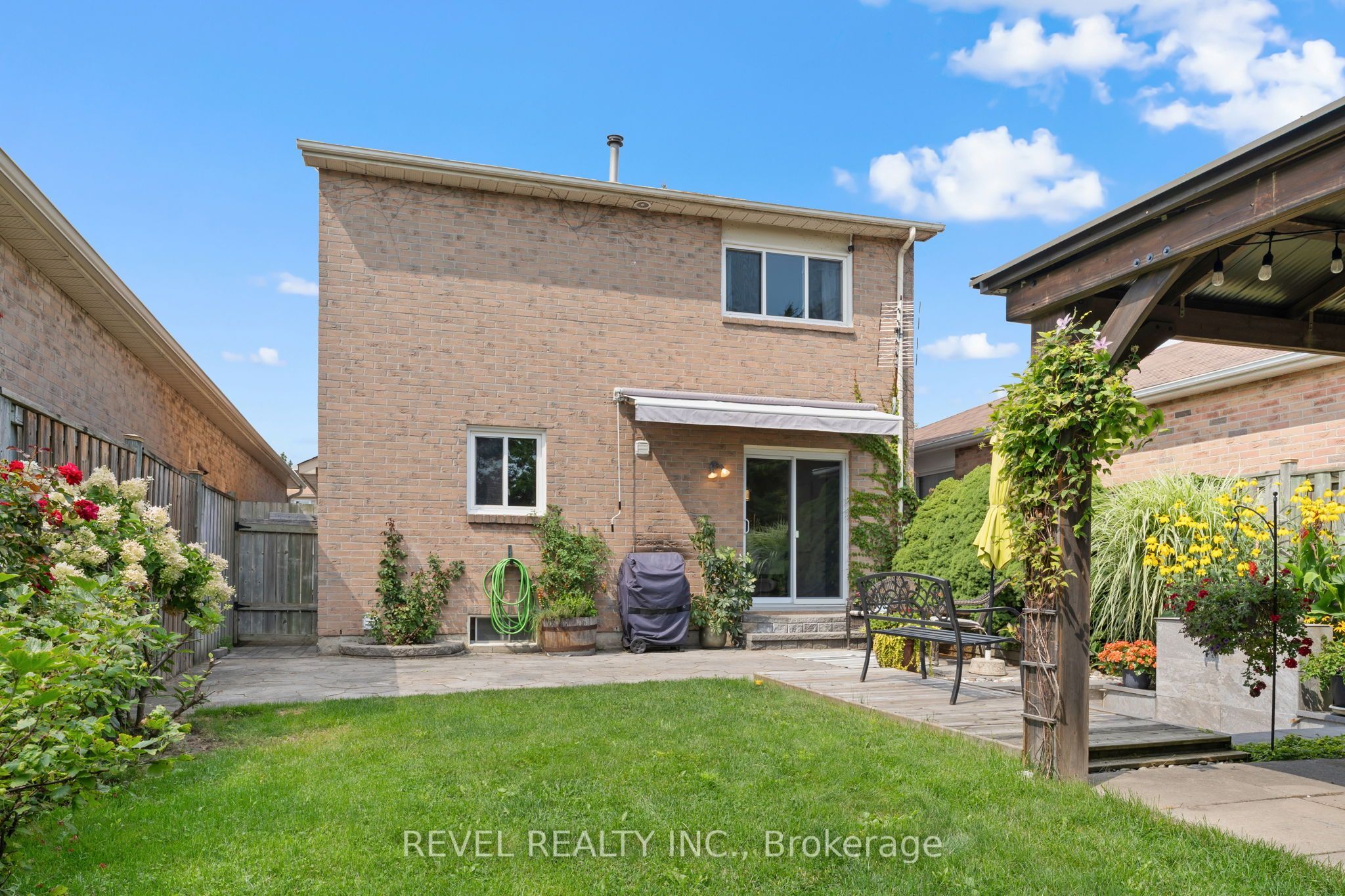 18 Longstaff Drive Property Photo 28