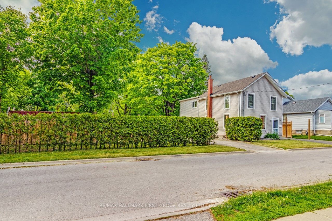 26 Whiting Avenue Property Photo 3
