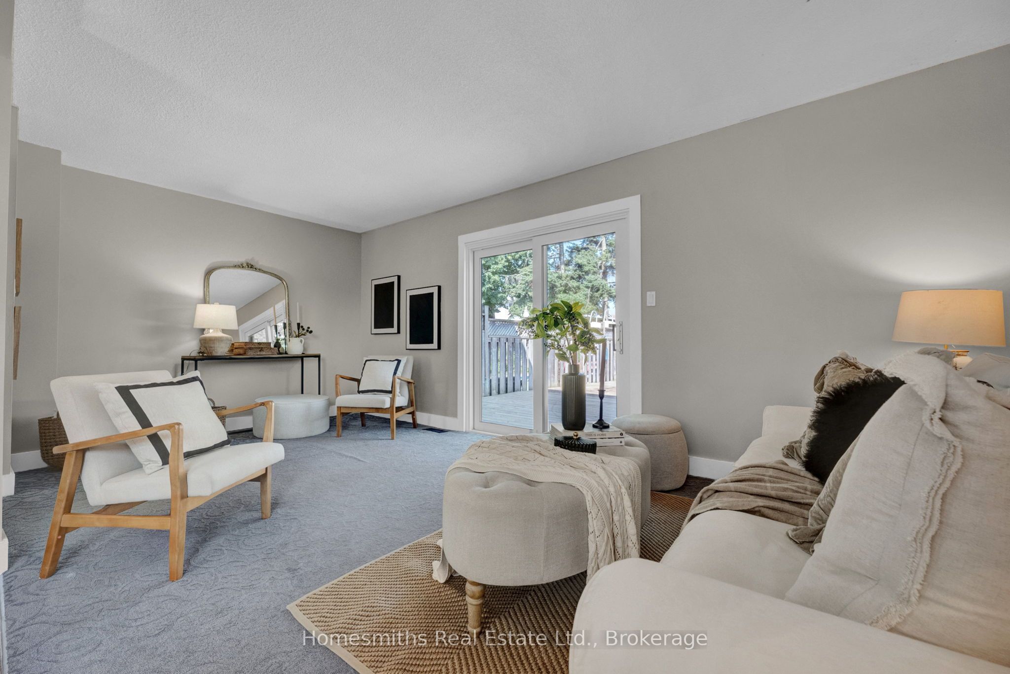 44 Loscombe Drive Property Photo 11