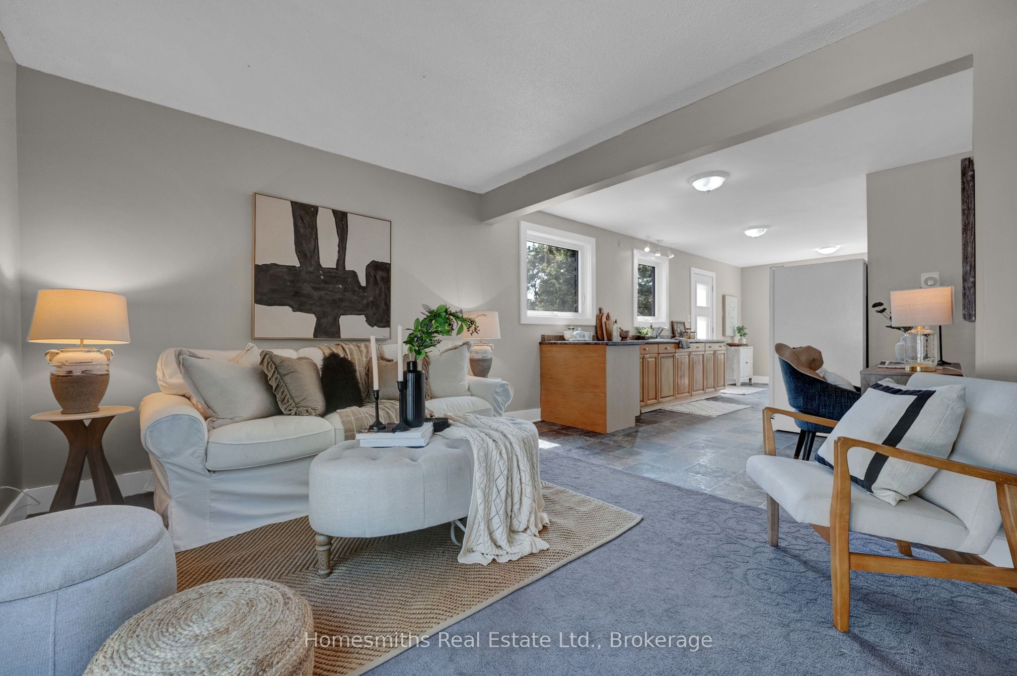 44 Loscombe Drive Property Photo 13