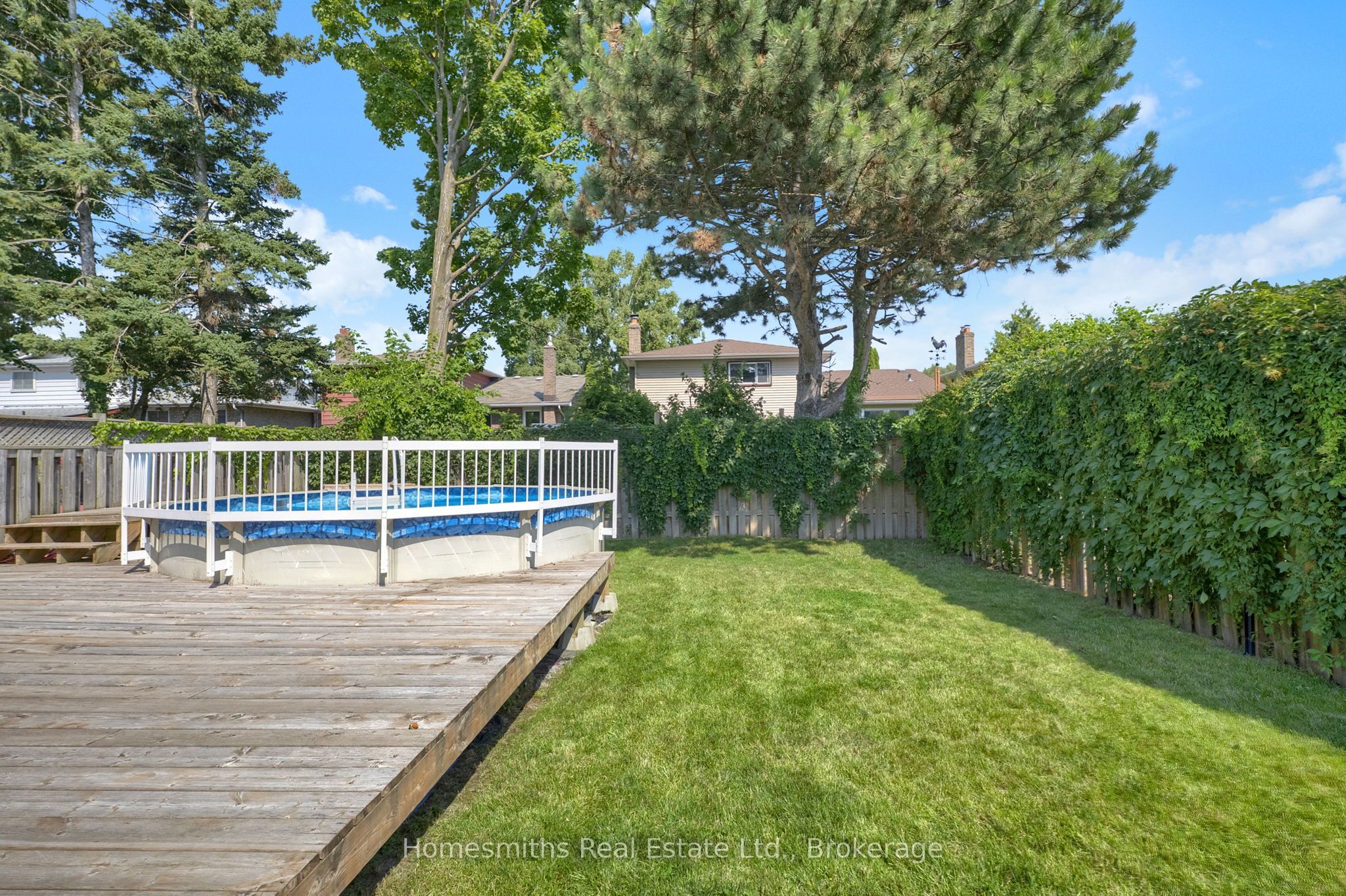 44 Loscombe Drive Property Photo 43