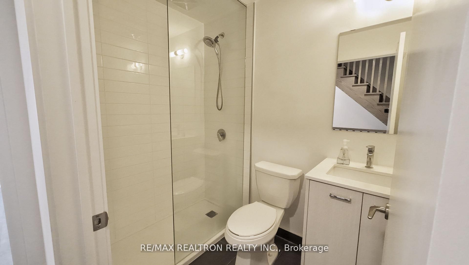 20 Echo Point 128 Property Photo 19