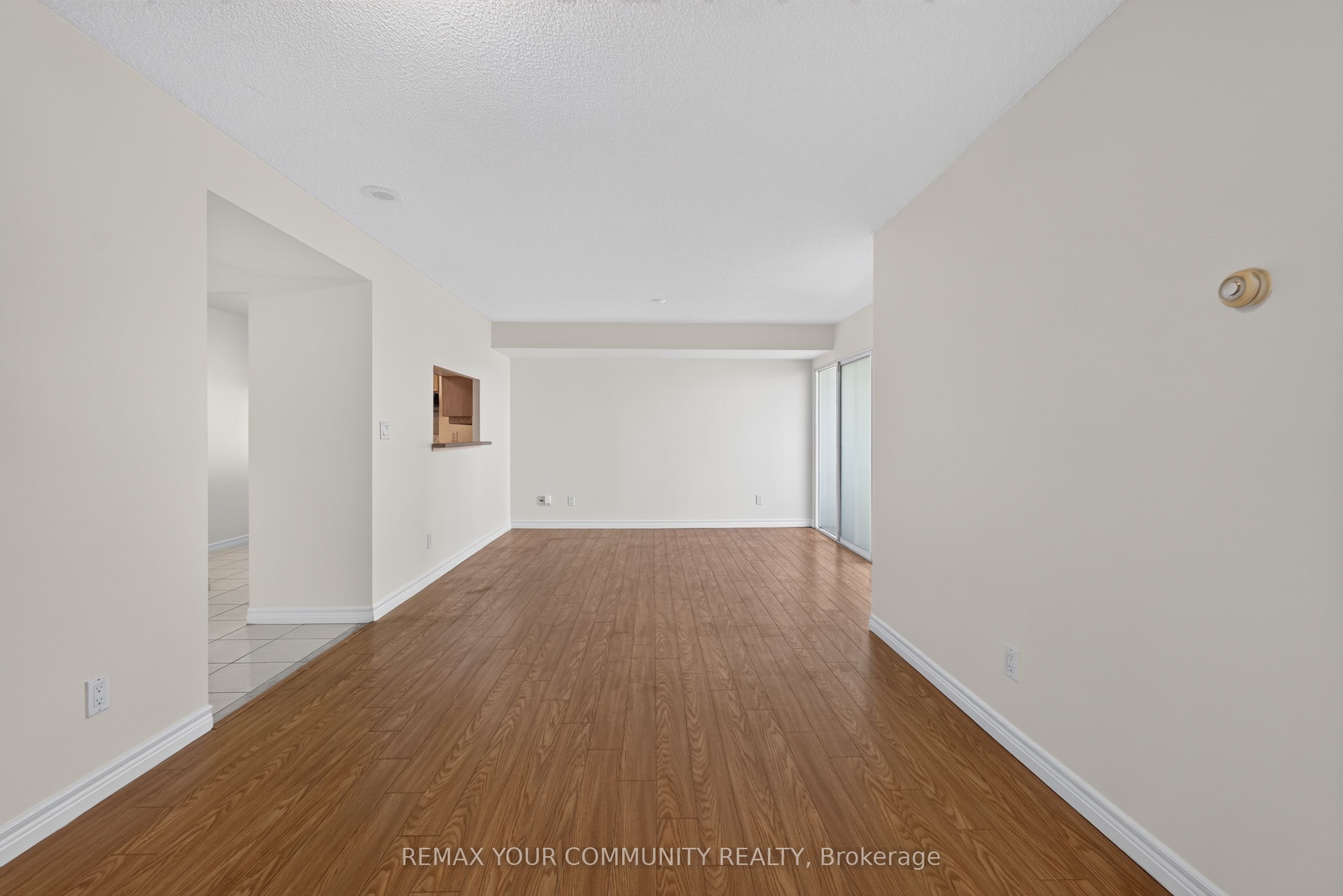 68 Corporate Drive 1729 Property Photo 15