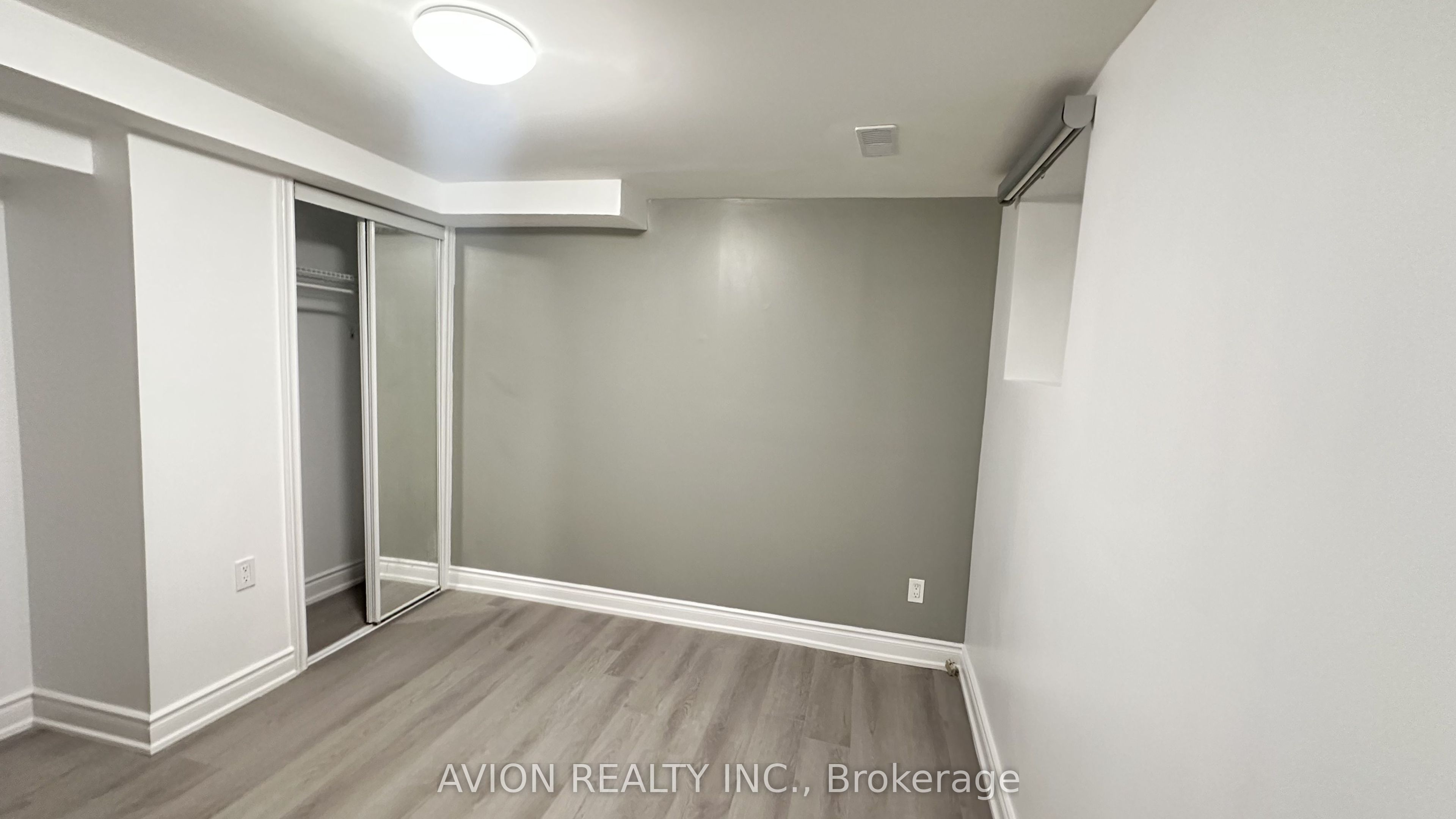 70 Barnes Drive Bsmt Property Photo 5
