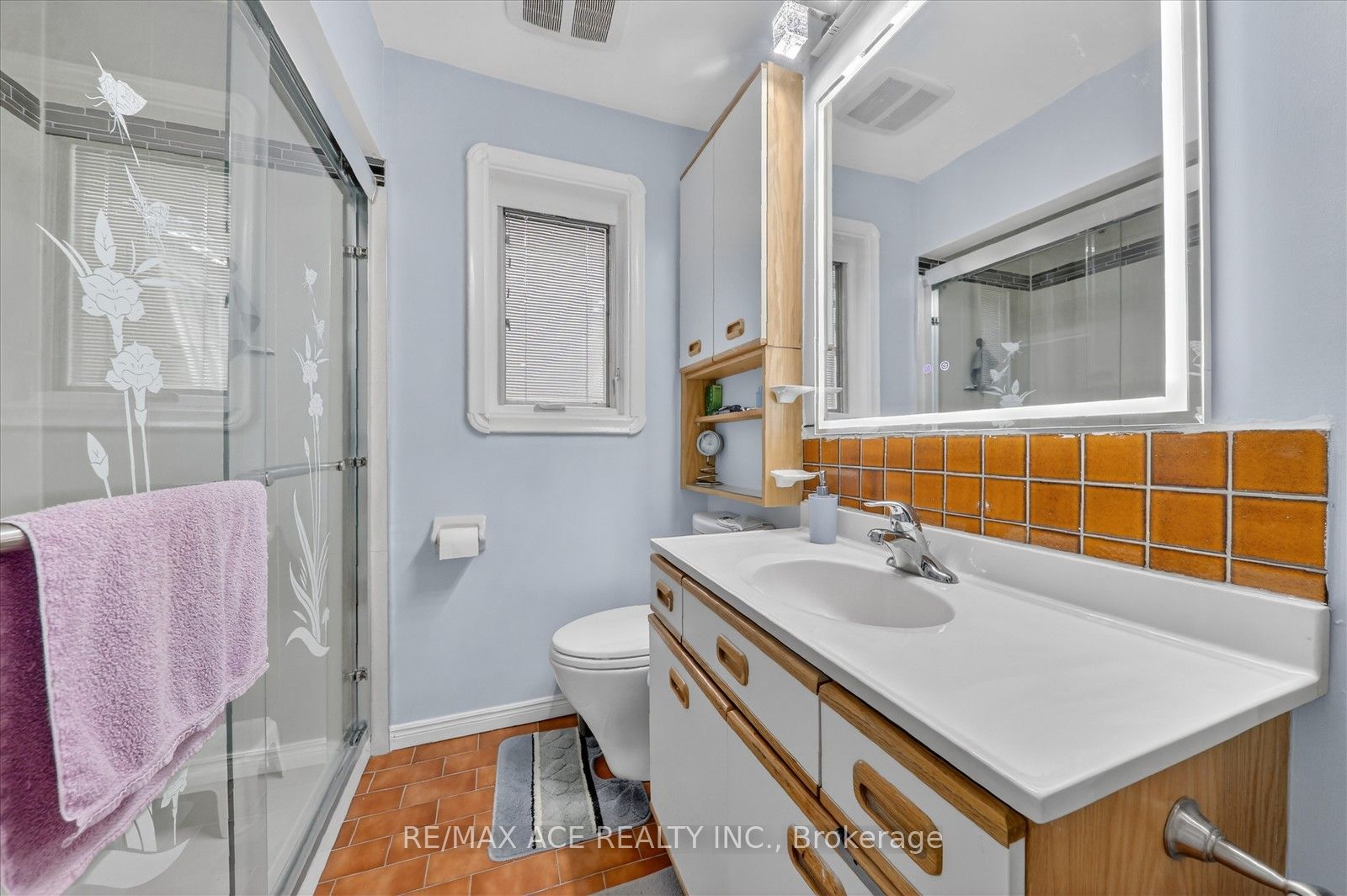 40 Brinloor Boulevard Main Property Photo 17