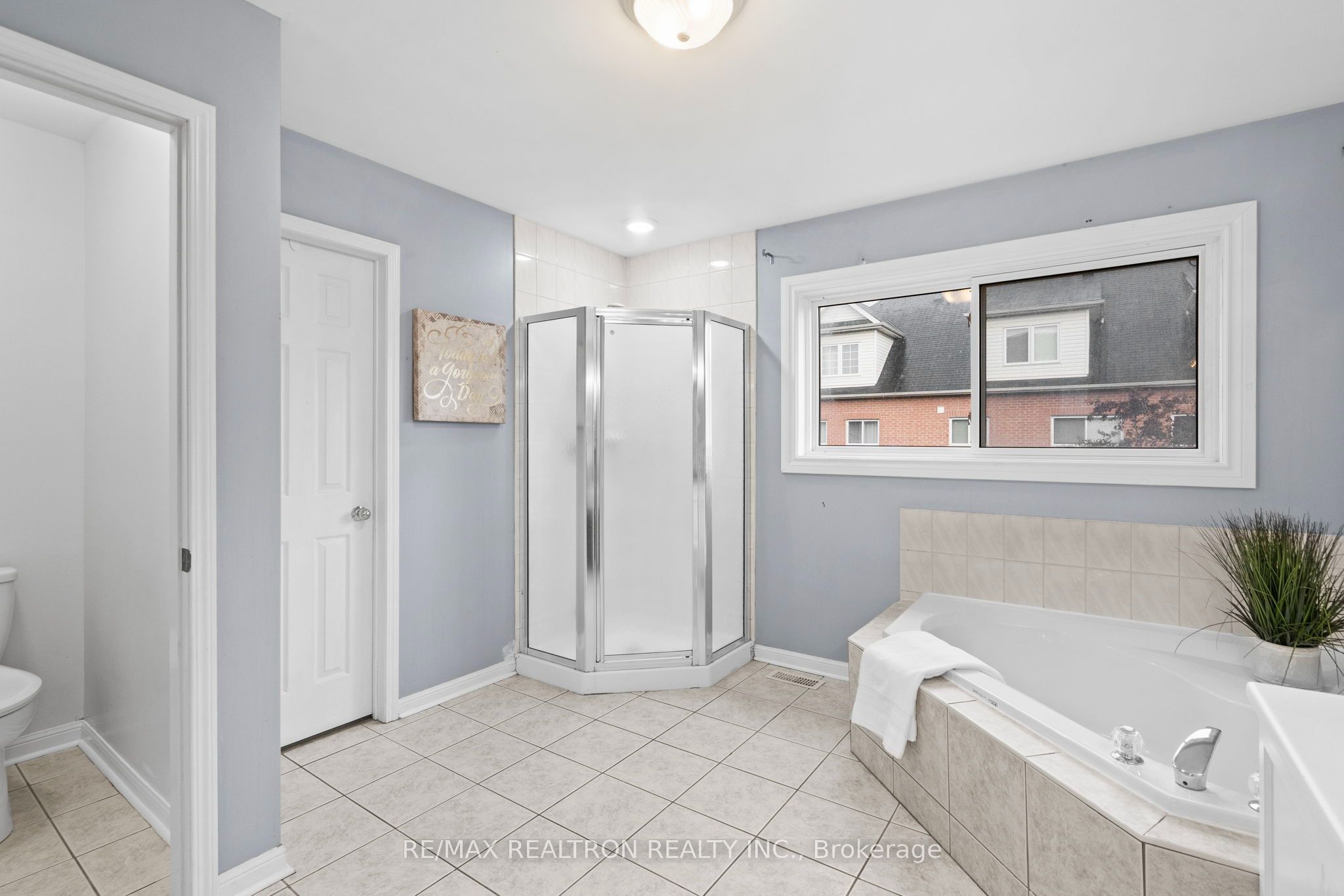 7 Torr Lane Property Photo 18