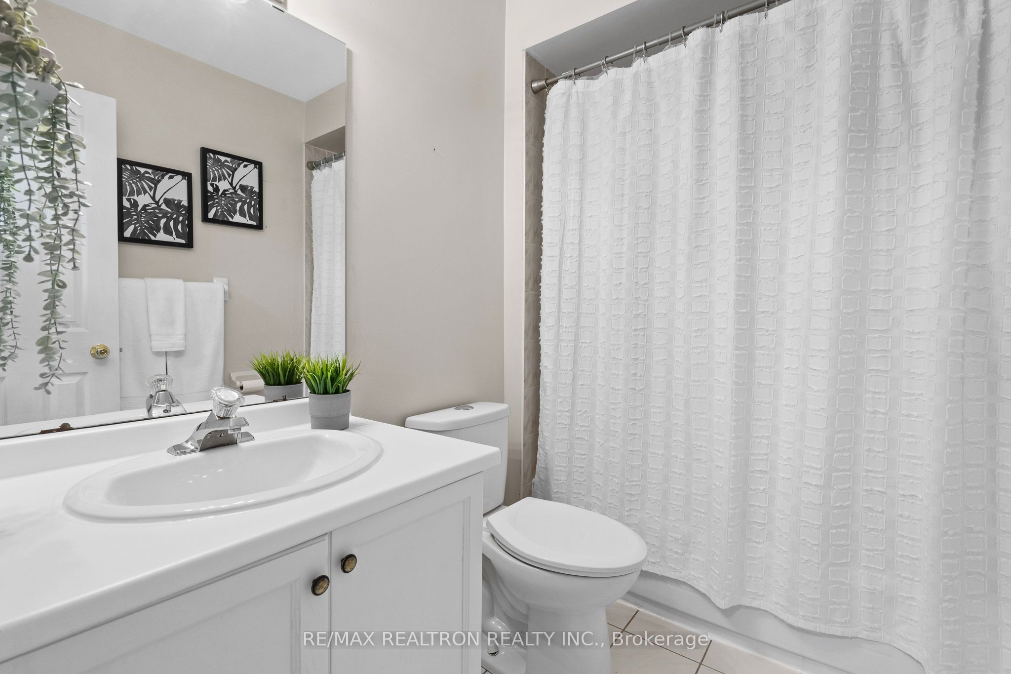 7 Torr Lane Property Photo 24