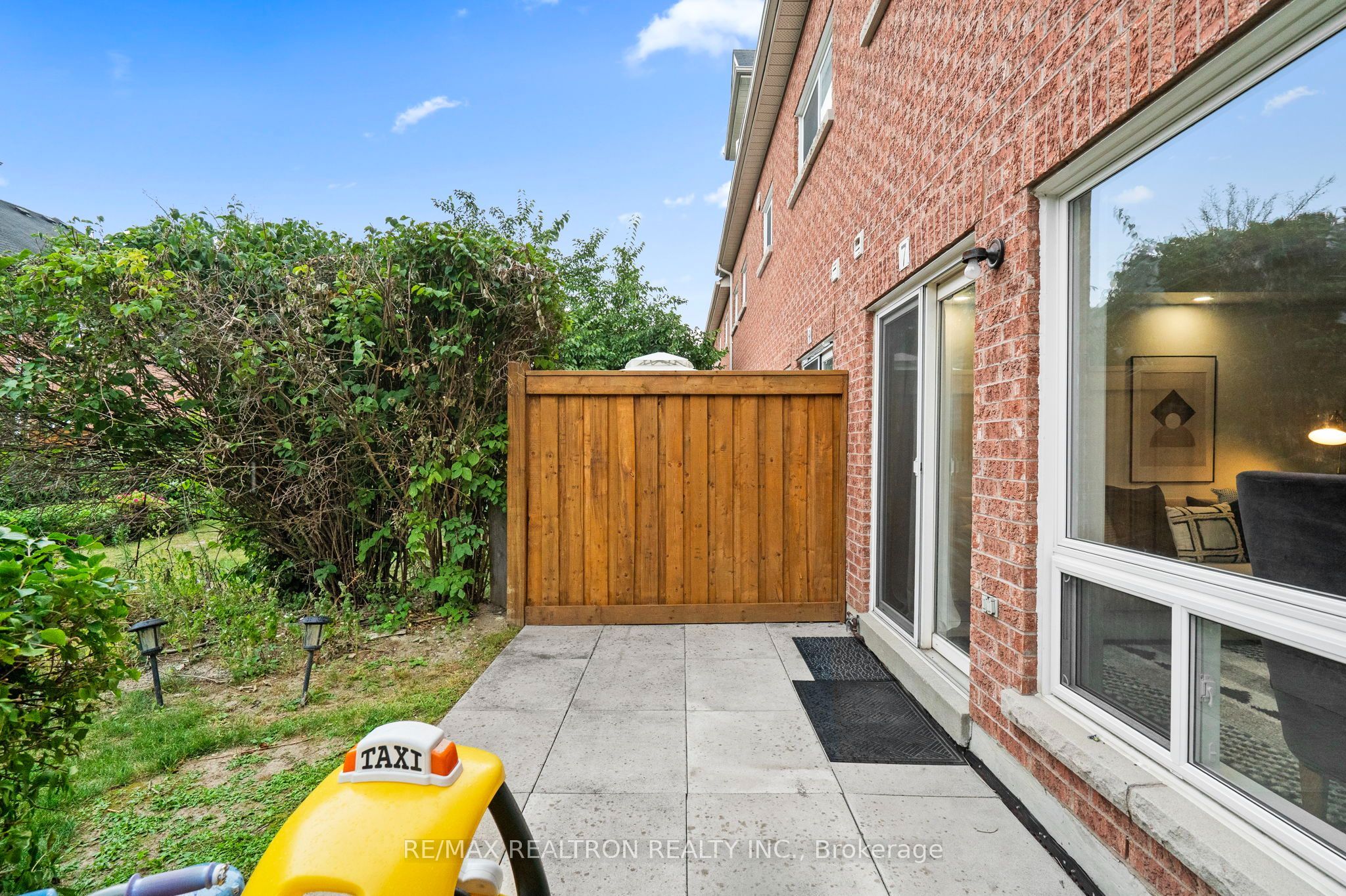 7 Torr Lane Property Photo 38