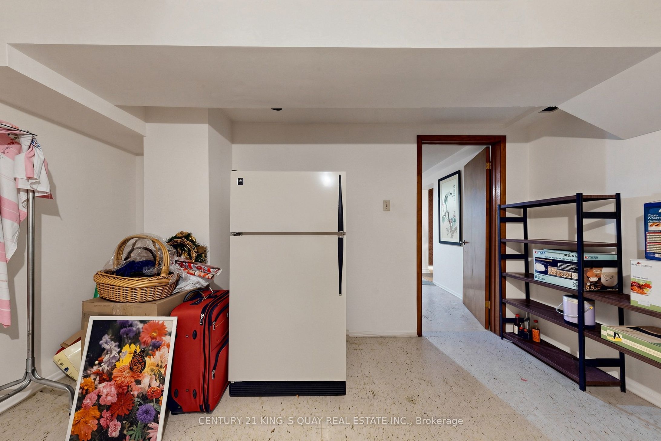 35 Coxwell Avenue Property Photo 39