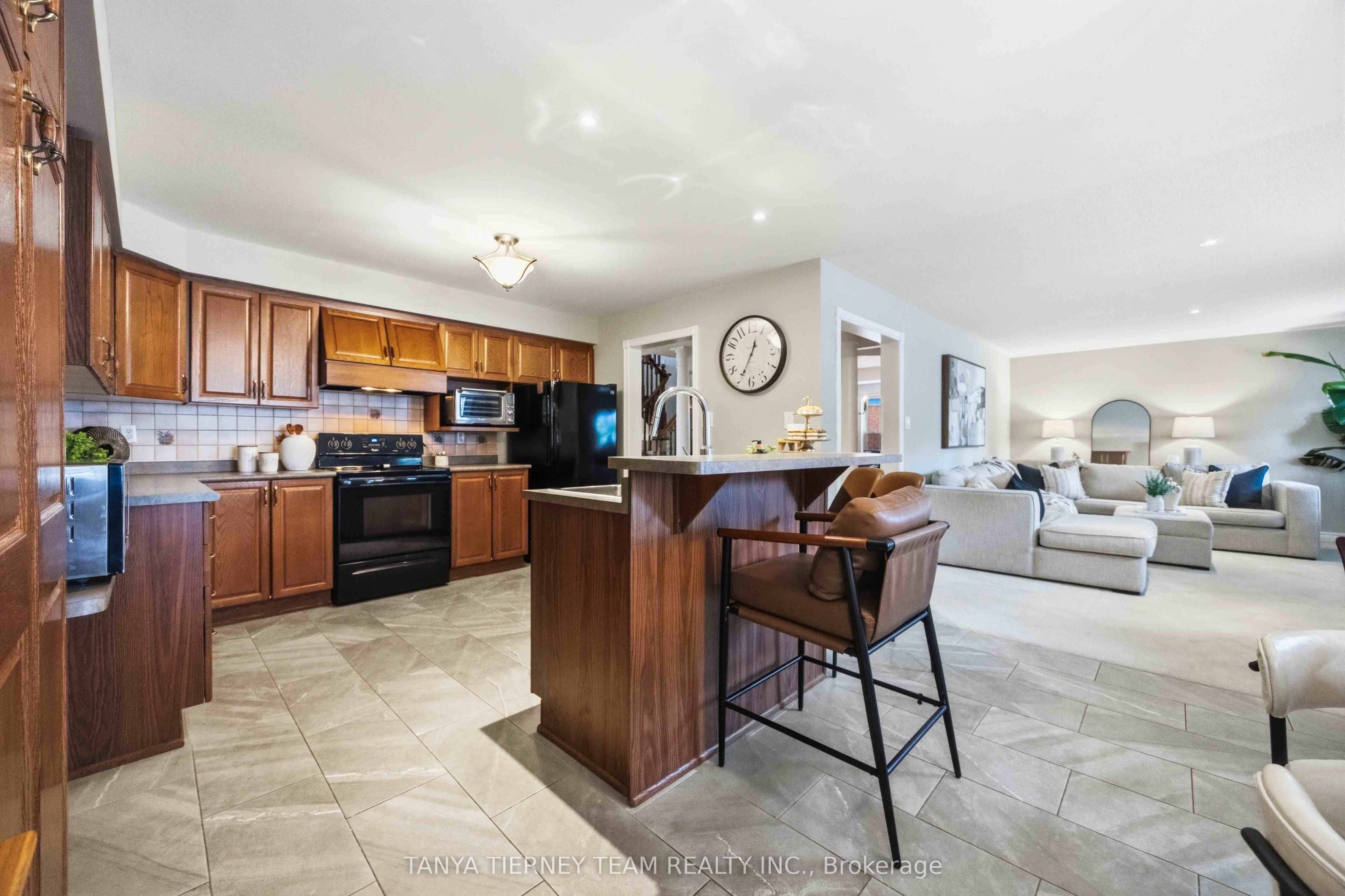 16 Waring Avenue Property Photo 16