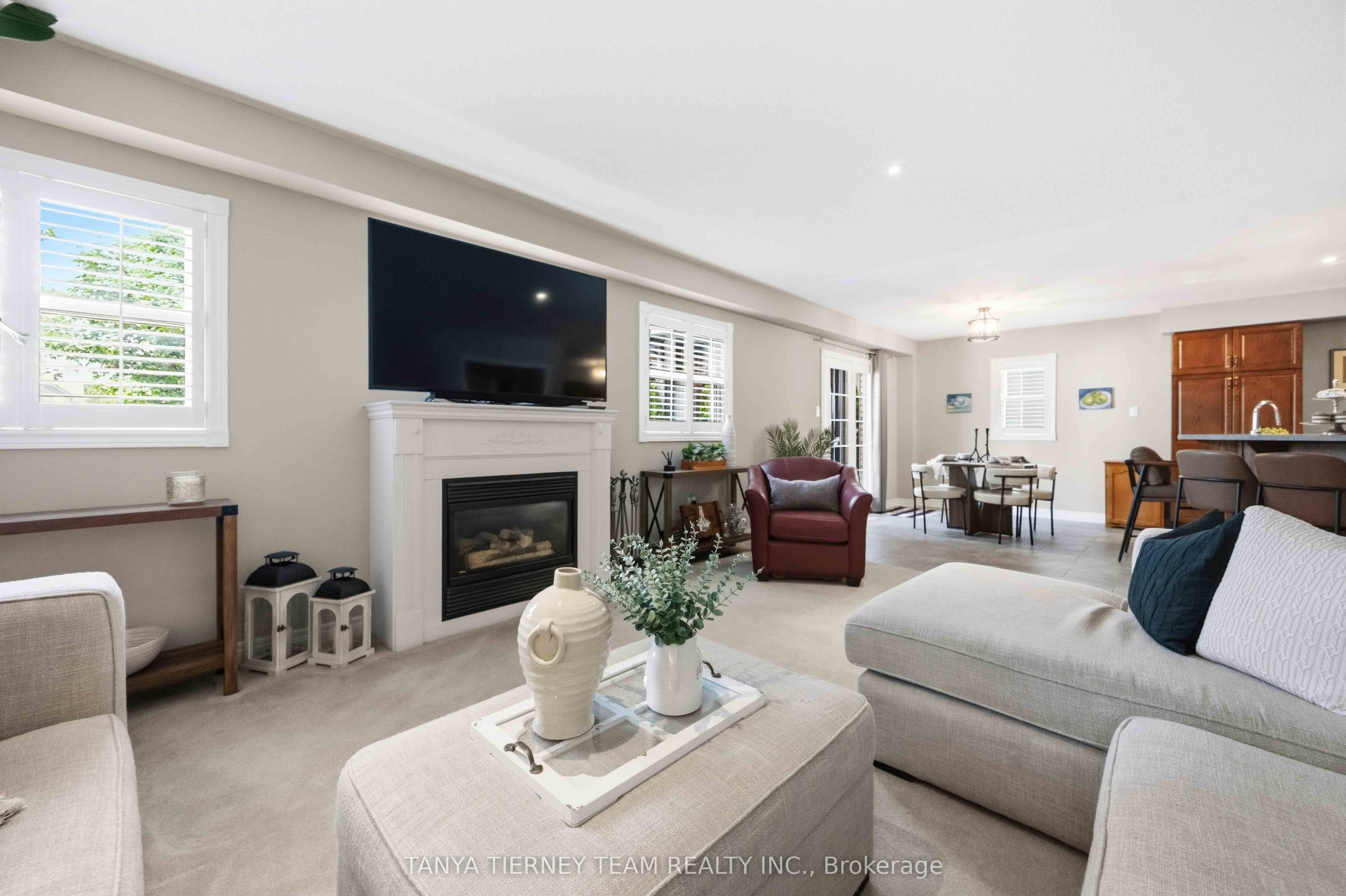 16 Waring Avenue Property Photo 22