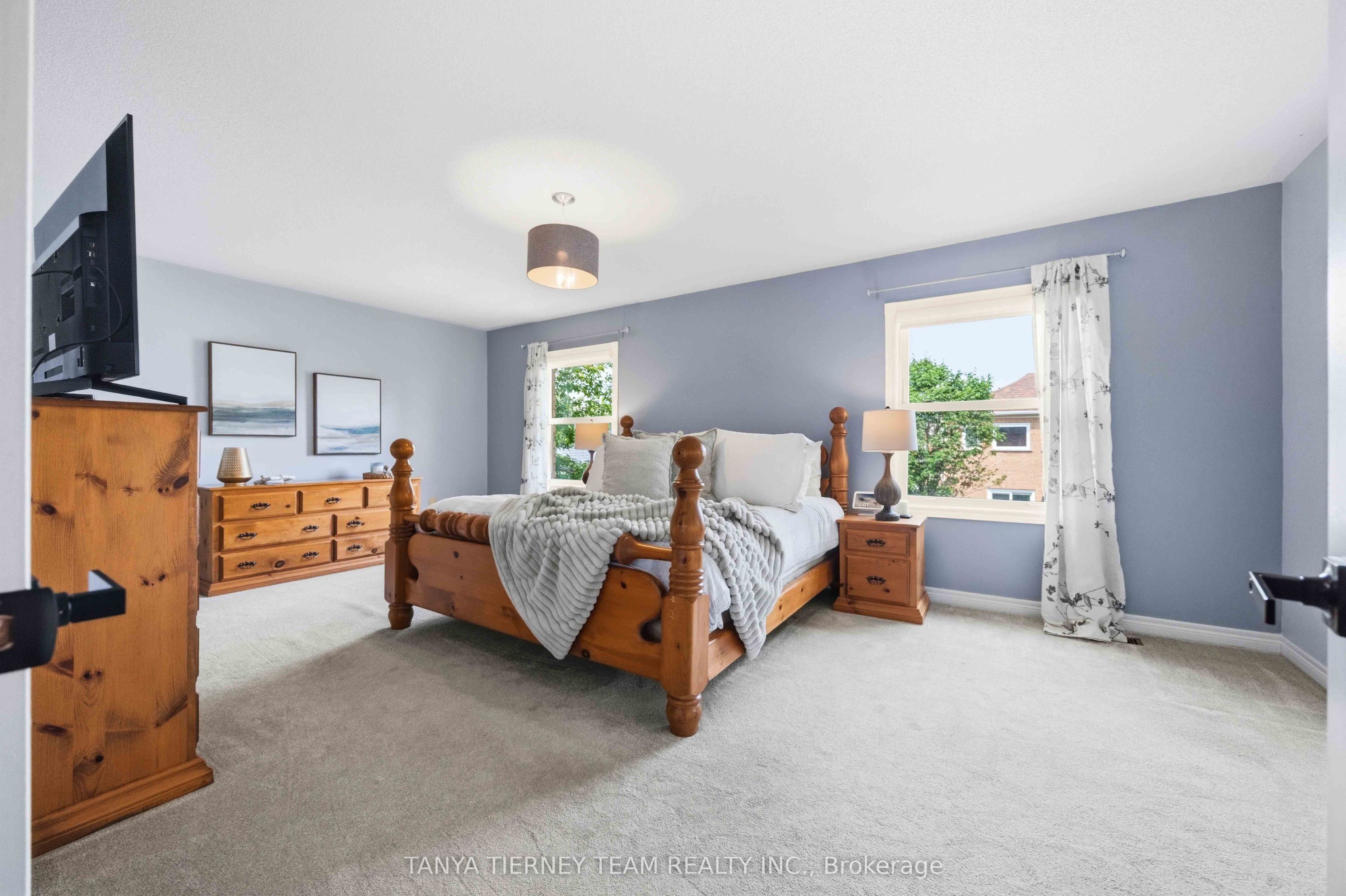 16 Waring Avenue Property Photo 30