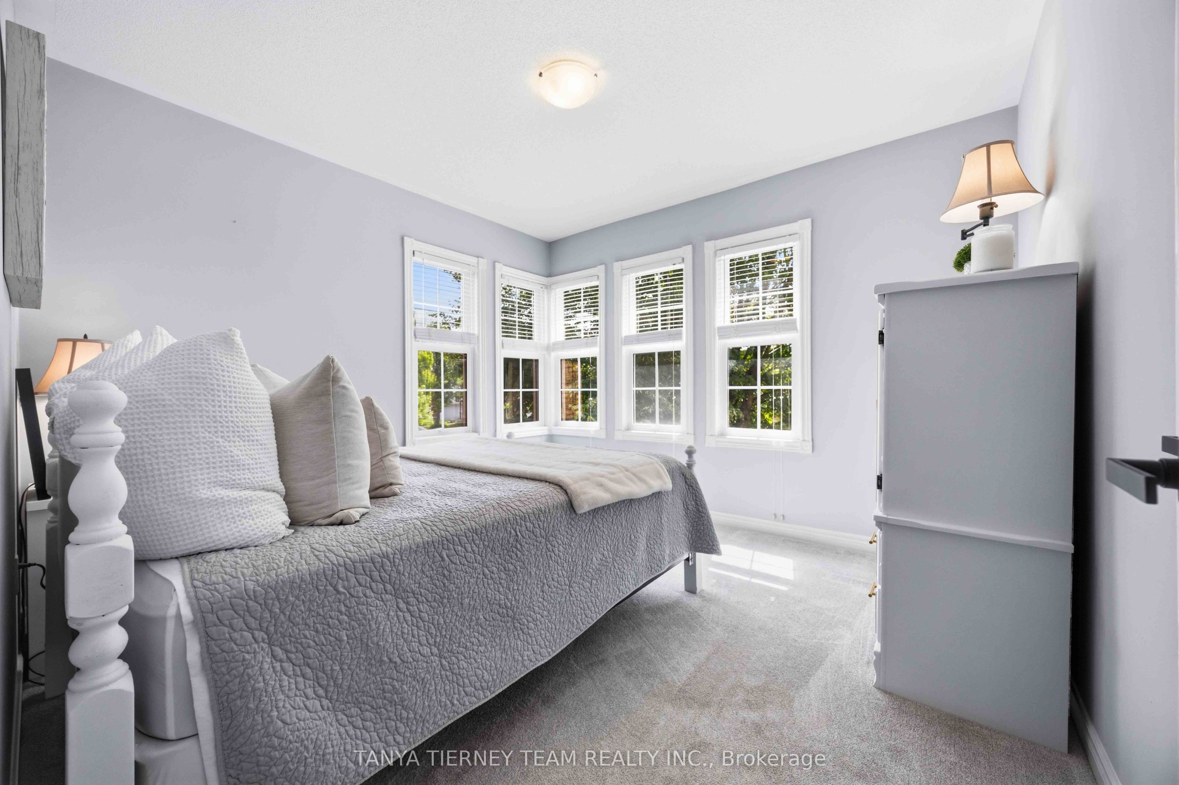 16 Waring Avenue Property Photo 41