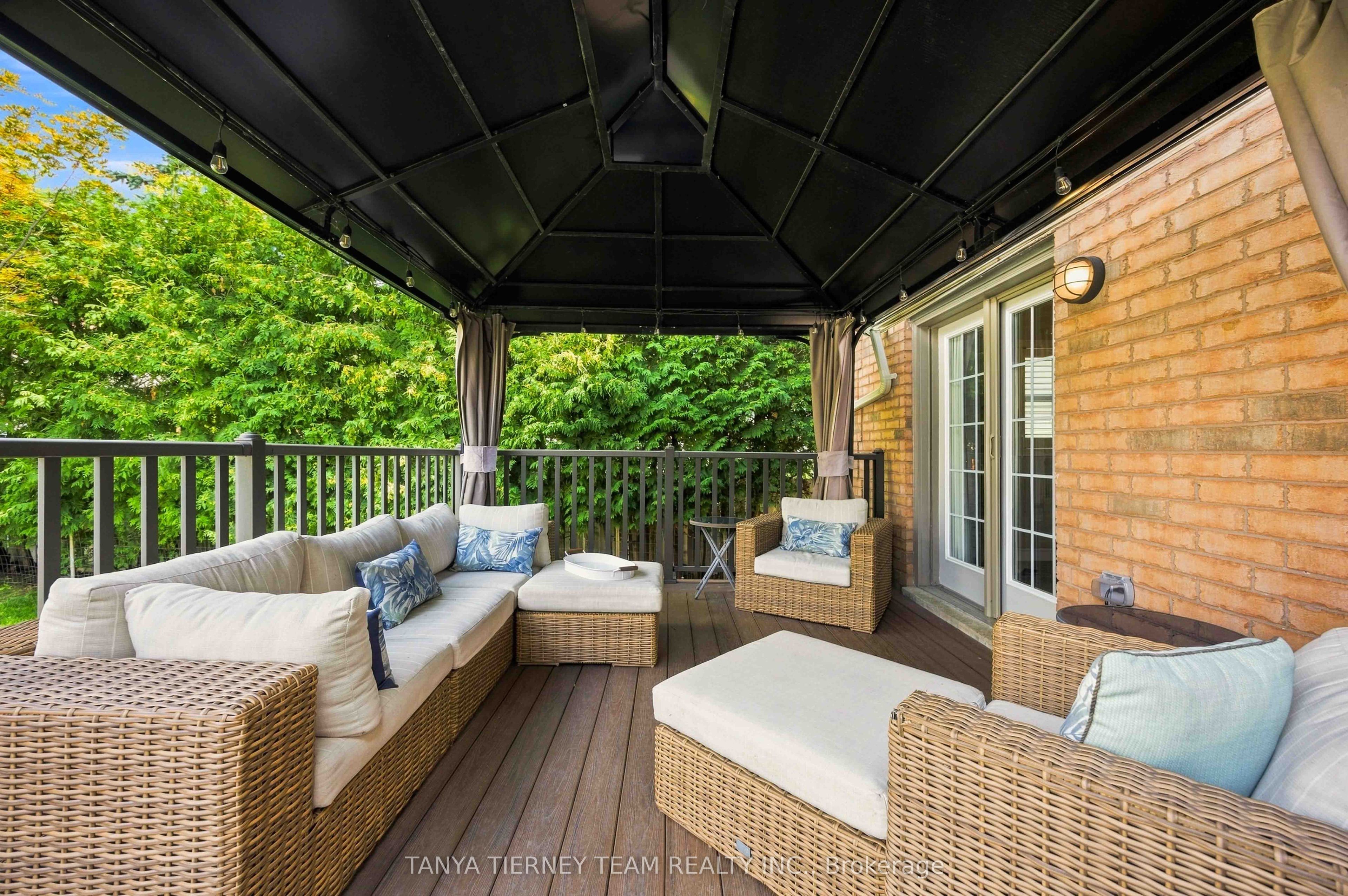 16 Waring Avenue Property Photo 46