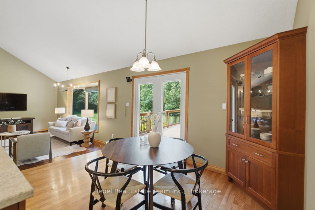 21 Stone Sound Property Photo 17