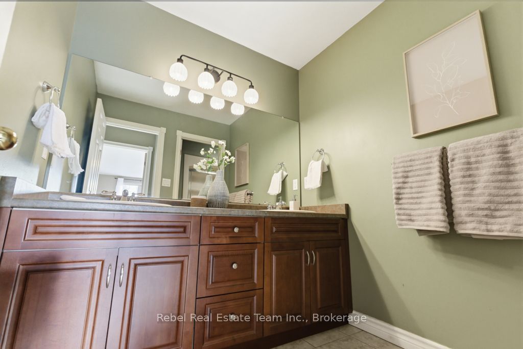 21 Stone Sound Property Photo 35