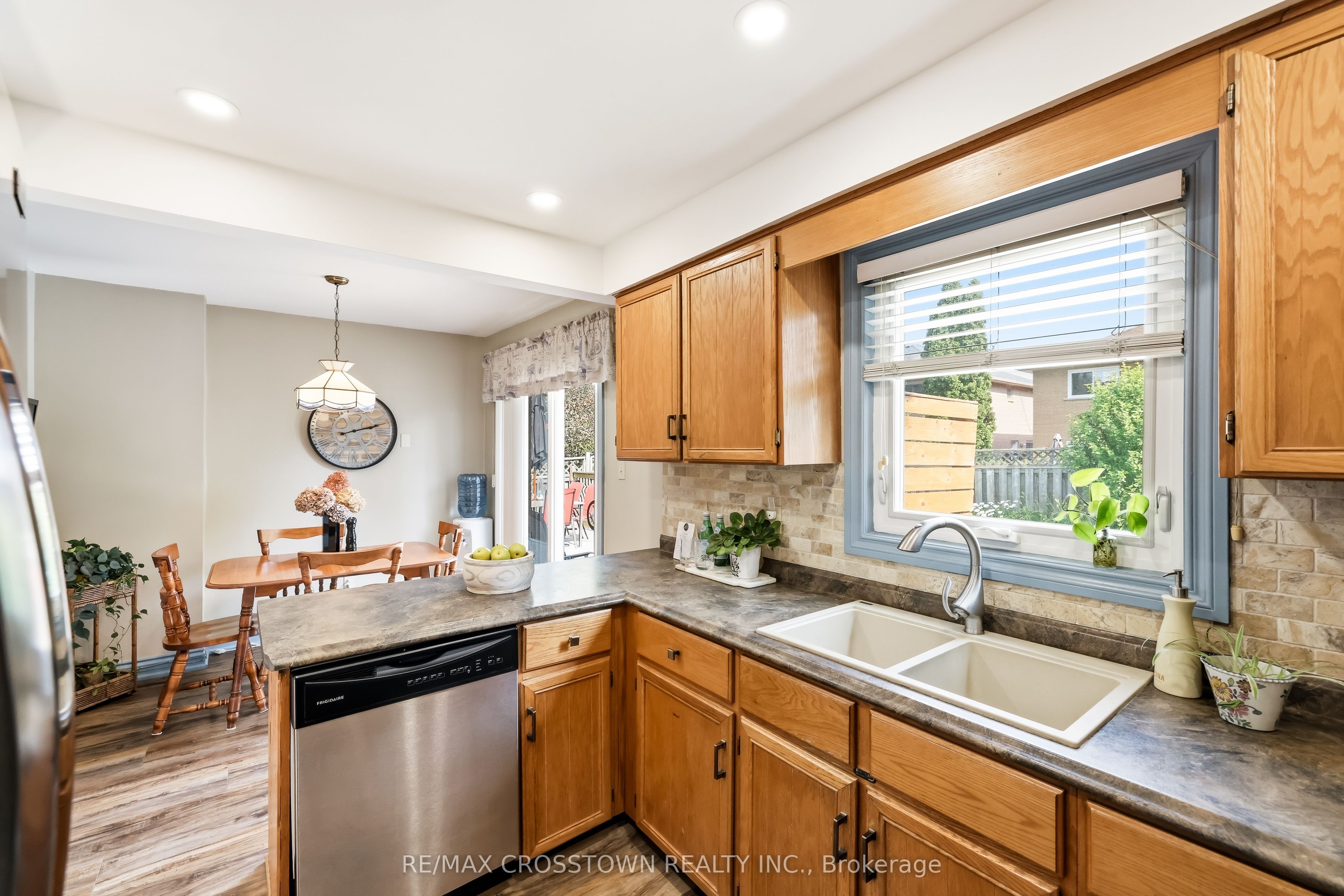 4 Martinet Street Property Photo 6