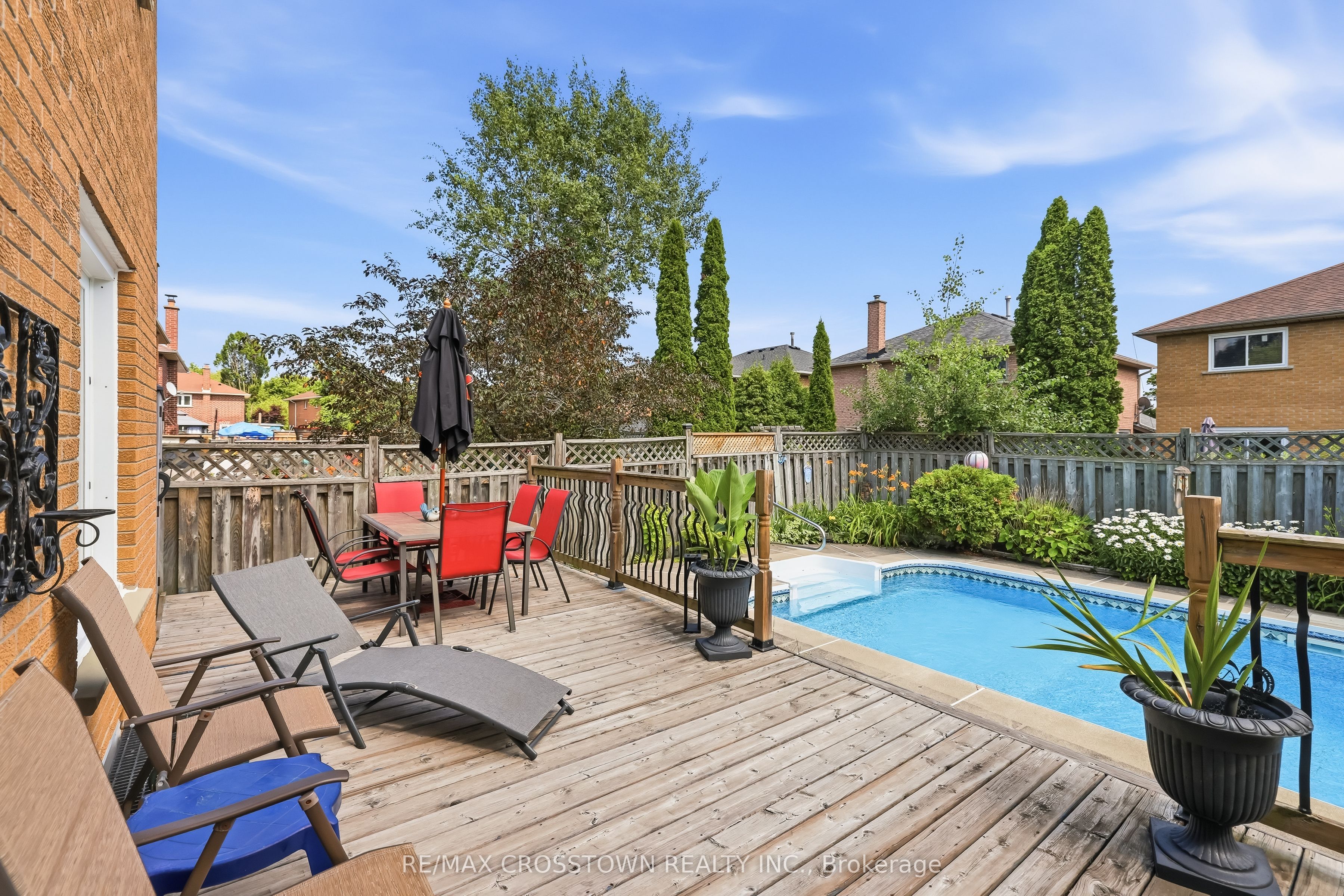 4 Martinet Street Property Photo 39