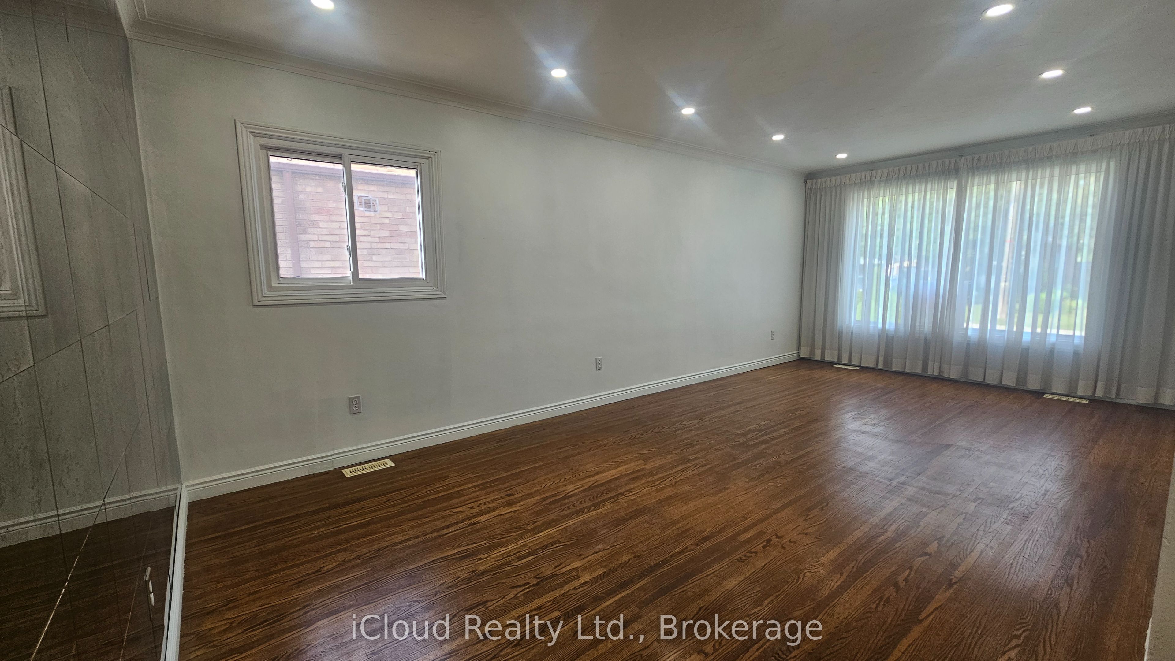 32 Frey Crescent Main Property Photo 6