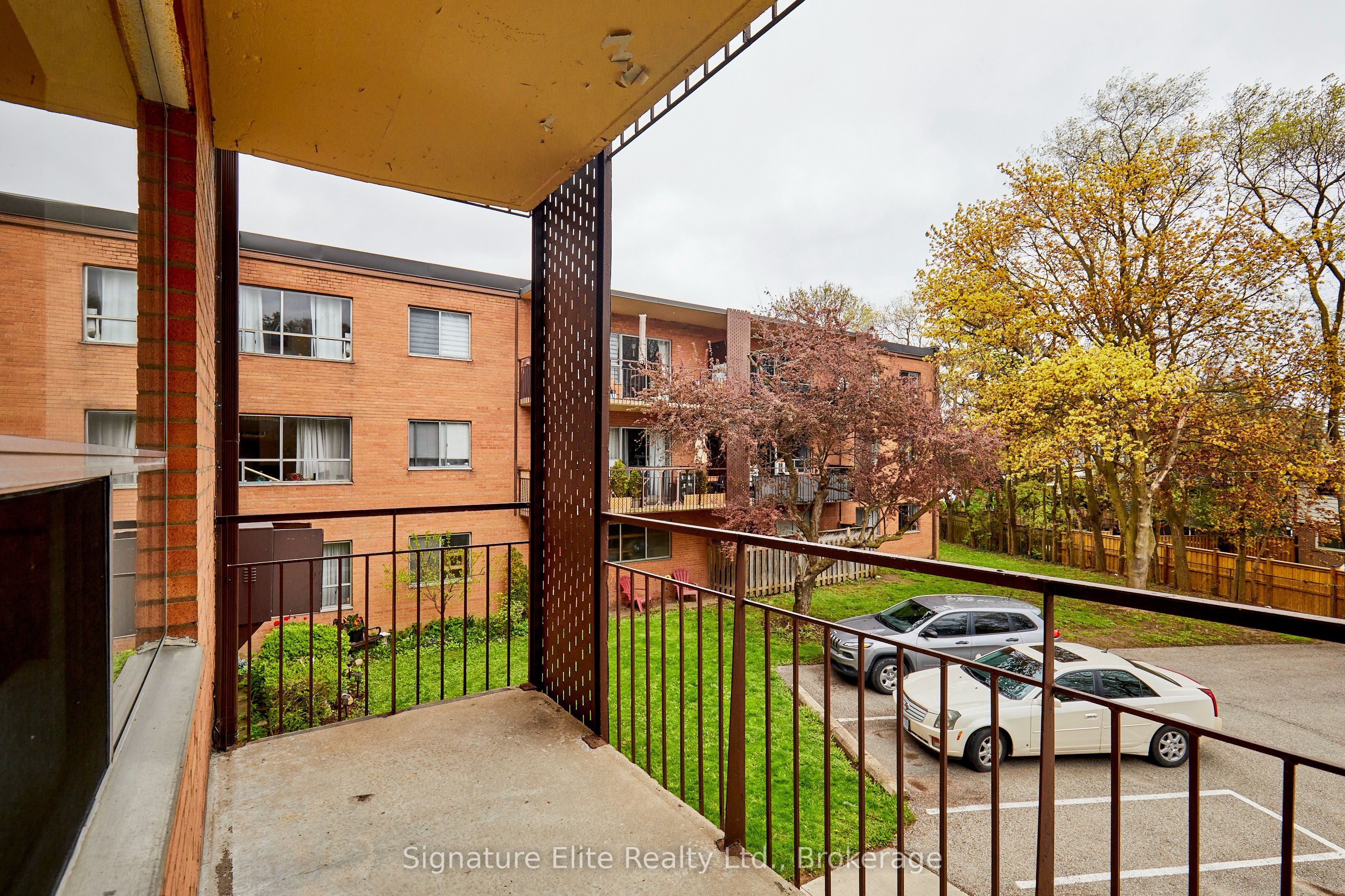 71 Guildwood Parkway 326 Property Photo 8