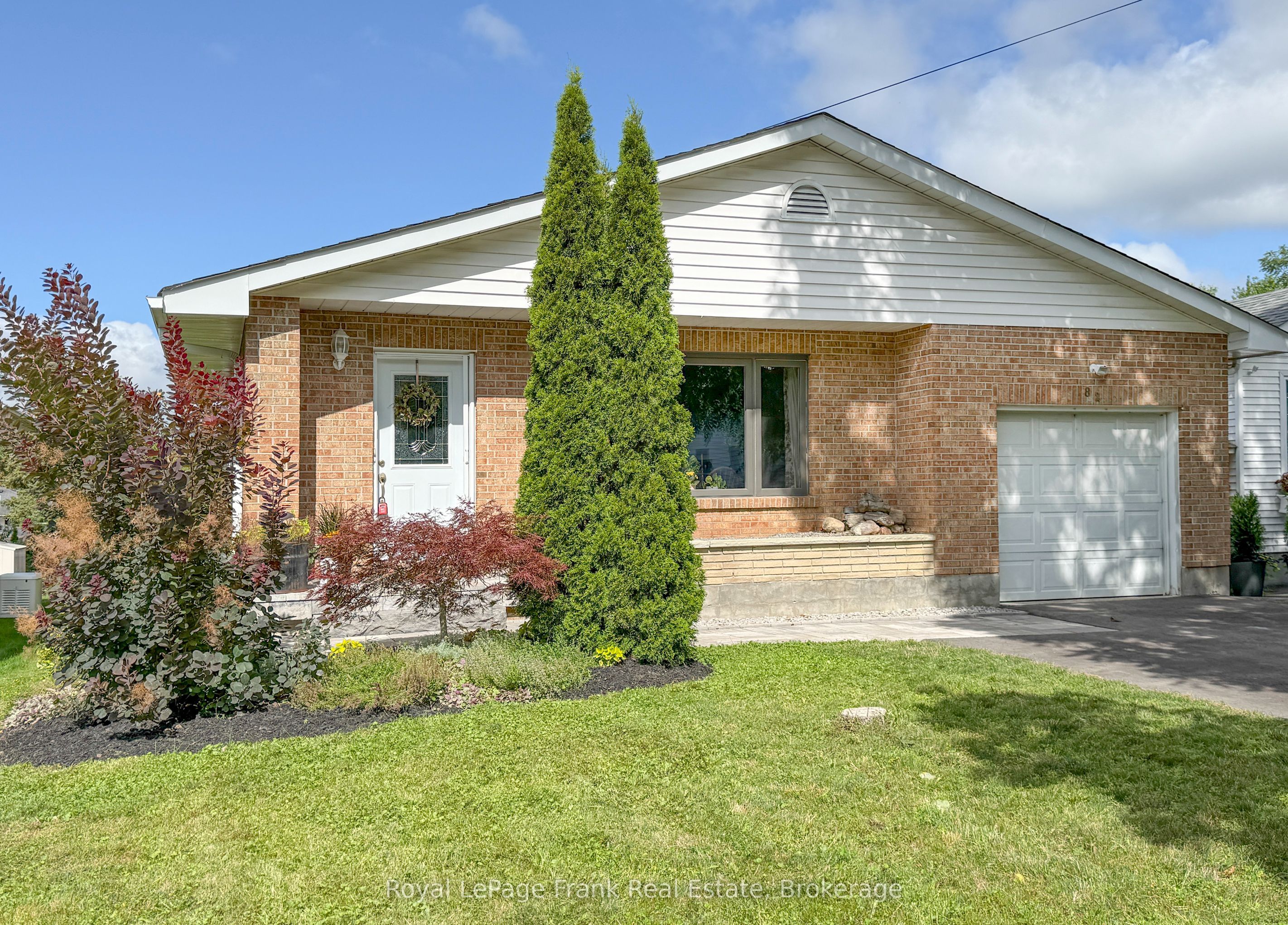 82 Union Avenue Property Photo 5