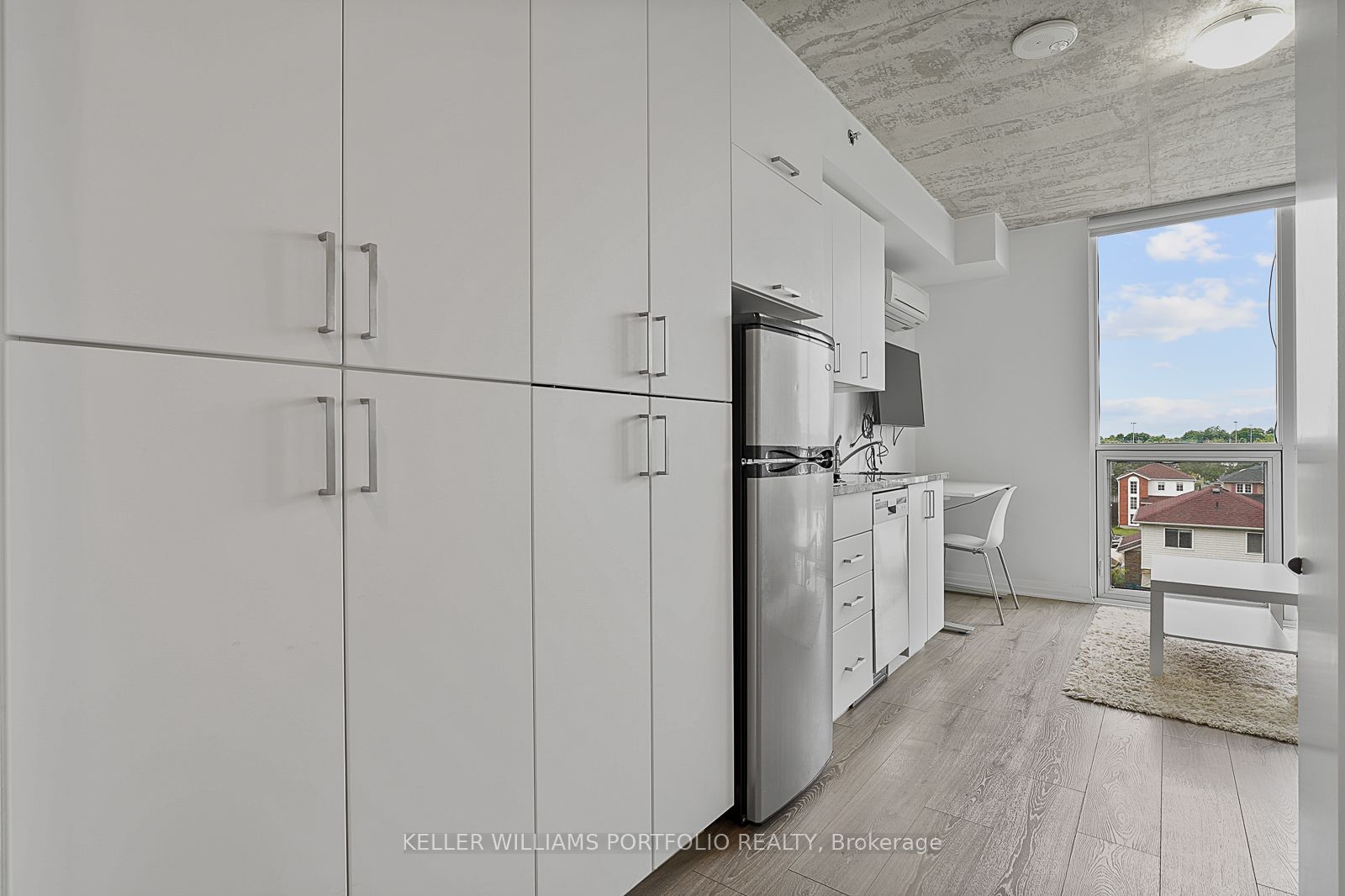 1900 Simcoe Street N 310 Property Photo 10