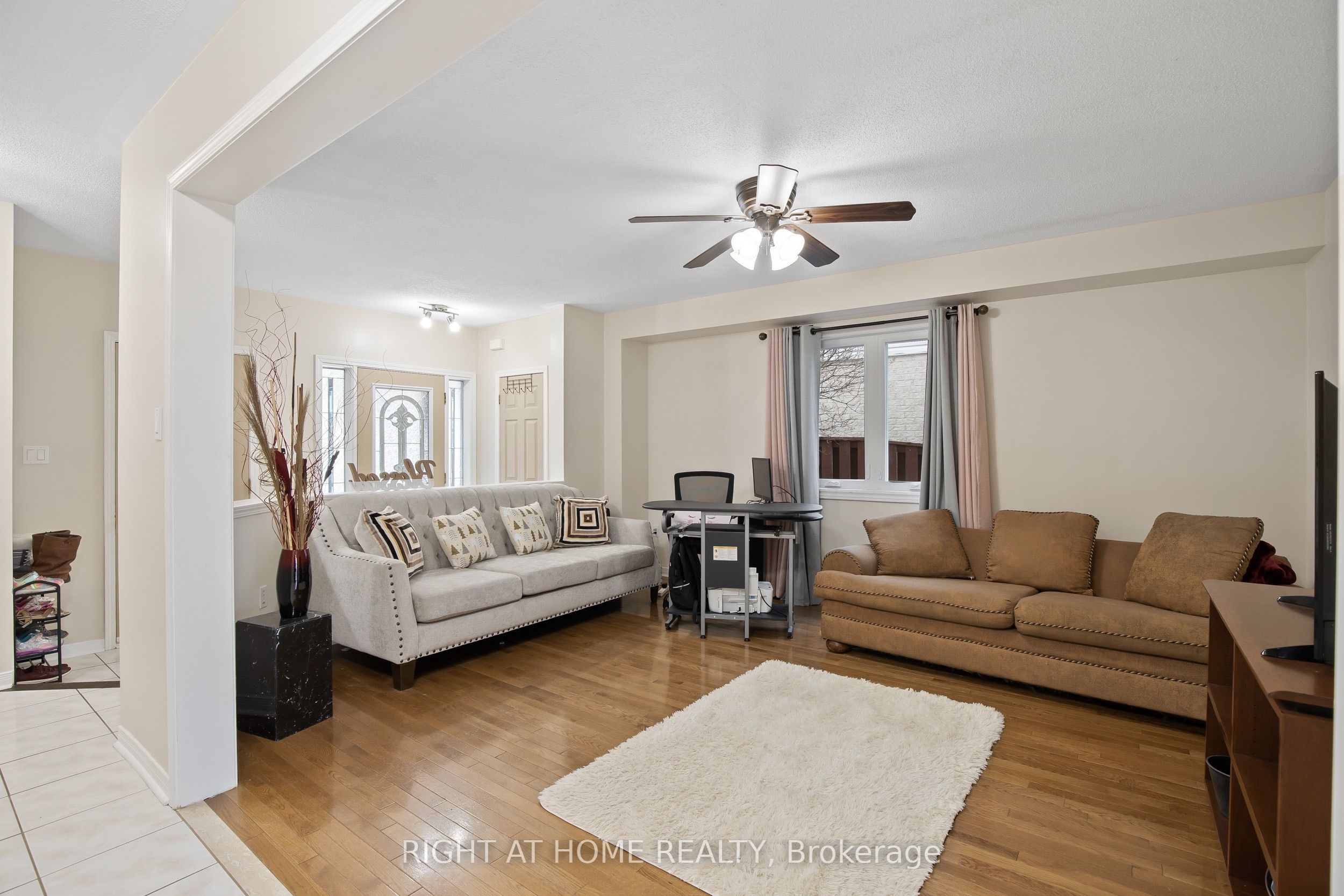 71 Hutton Place Property Photo 6