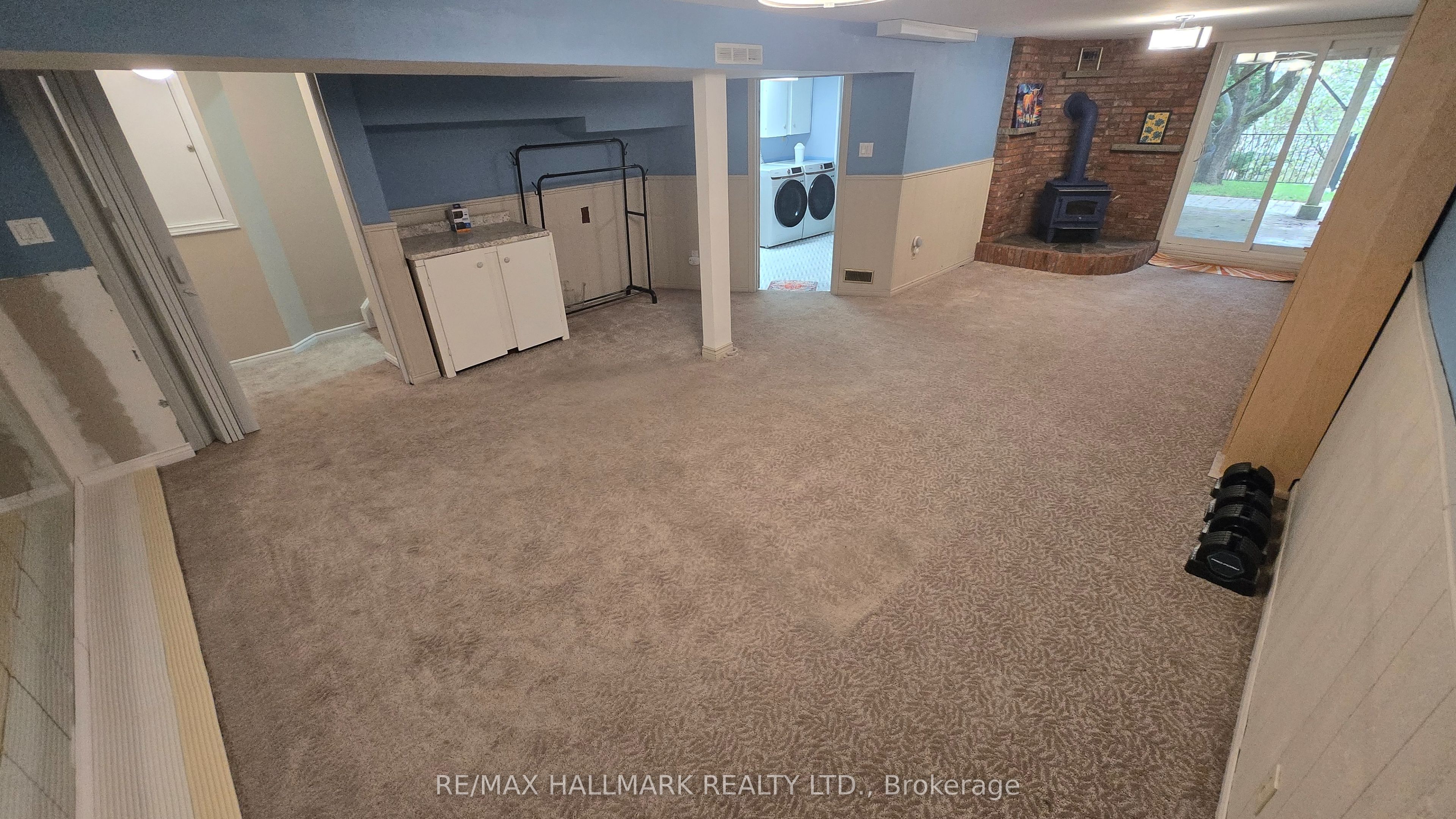 106 Springdale Crescent Lower Level Property Photo 28