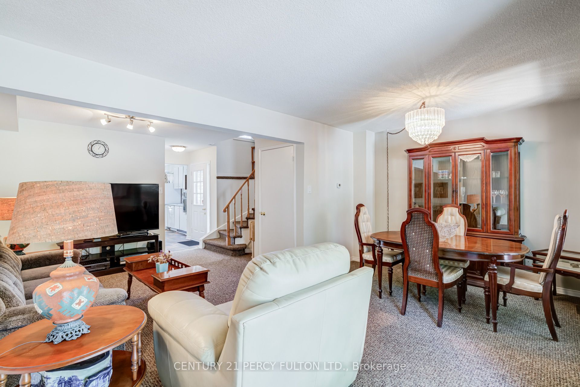 1391 Anton Square Property Photo 7