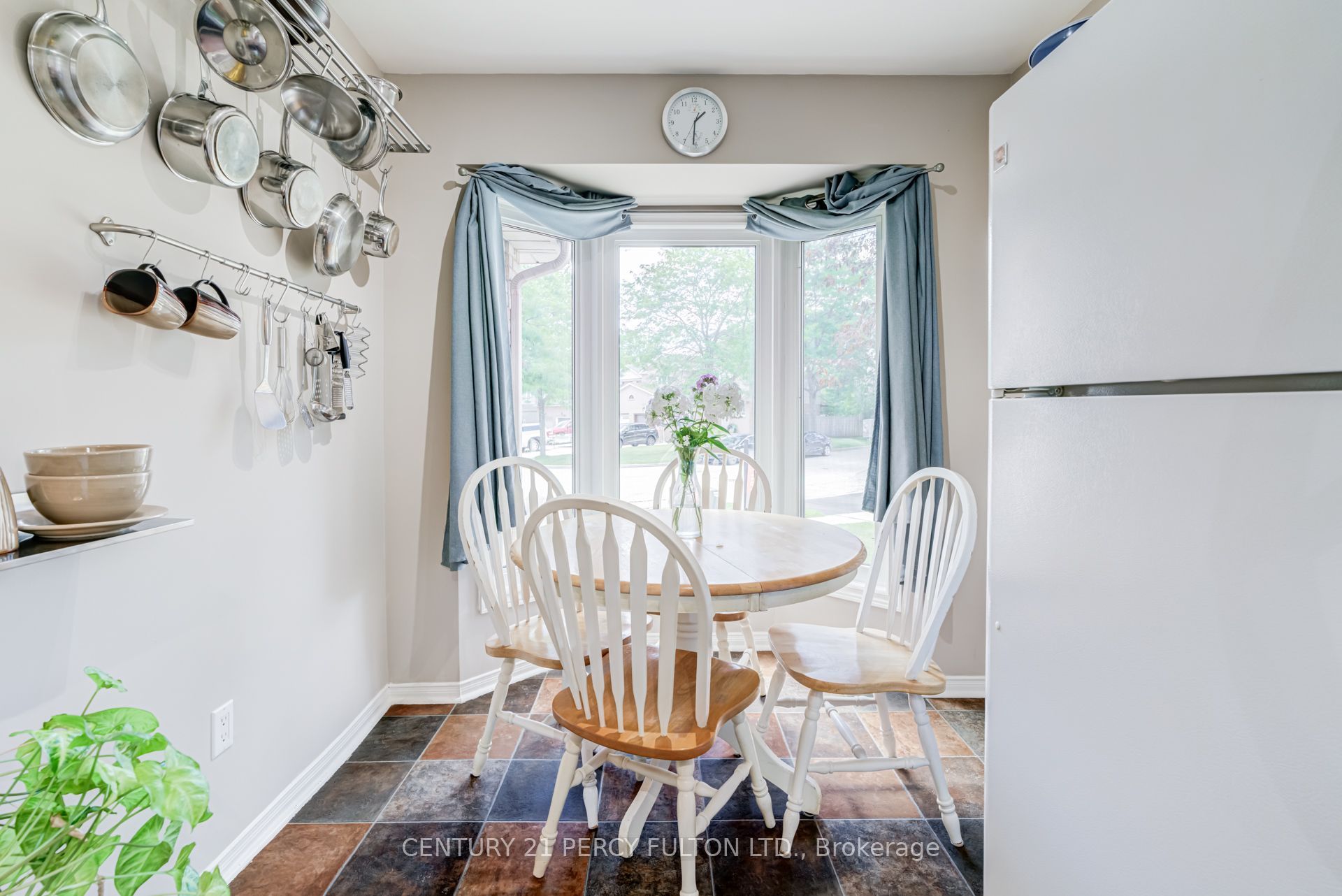 1391 Anton Square Property Photo 12
