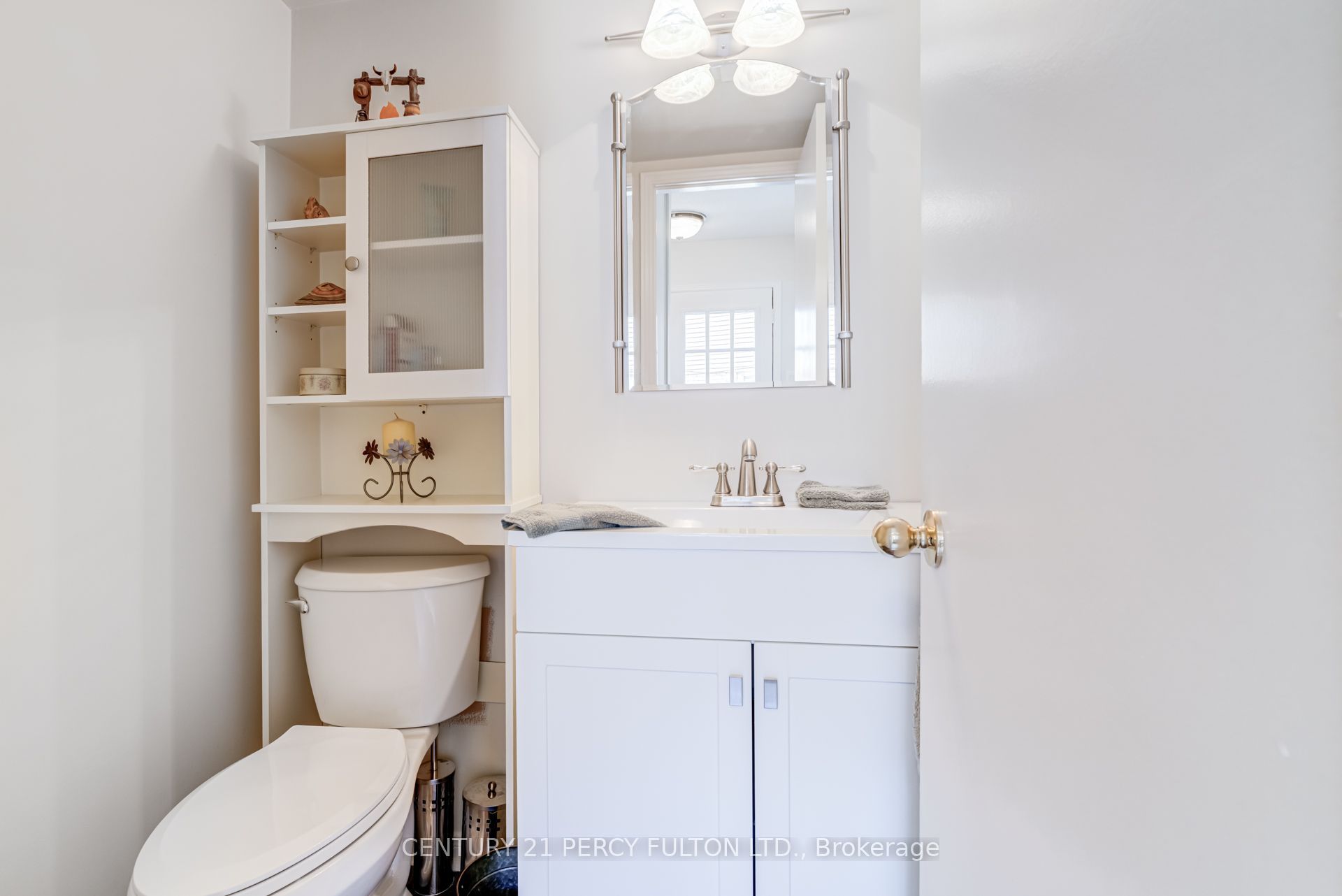 1391 Anton Square Property Photo 14