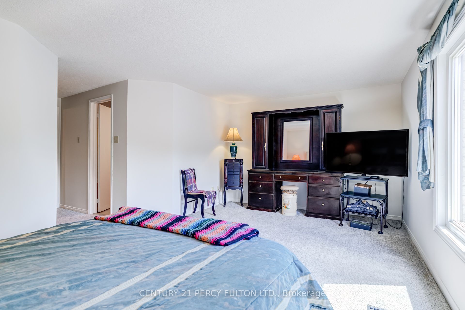 1391 Anton Square Property Photo 18