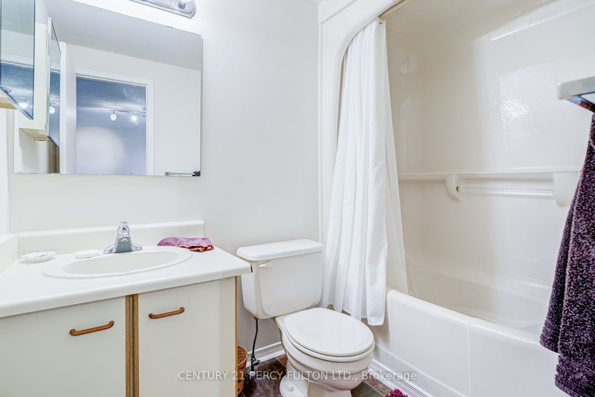 1391 Anton Square Property Photo 27