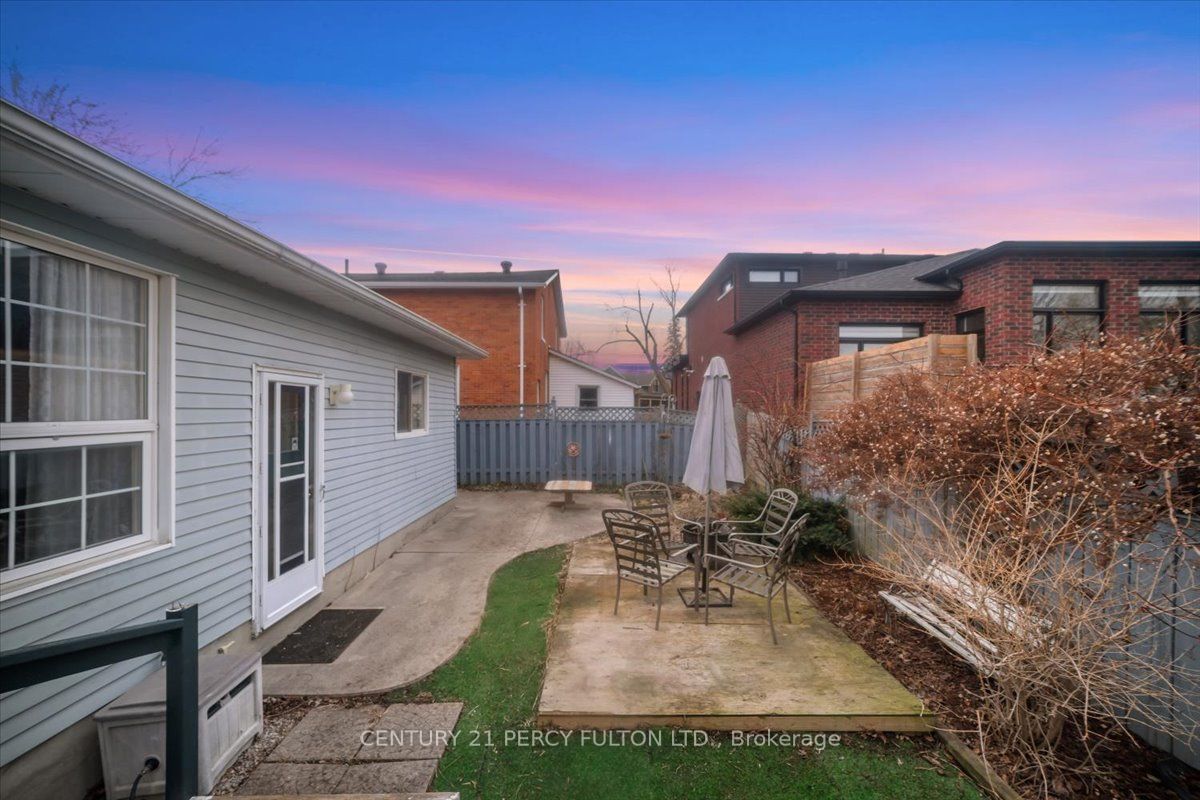 5 Durham Street Property Photo 32