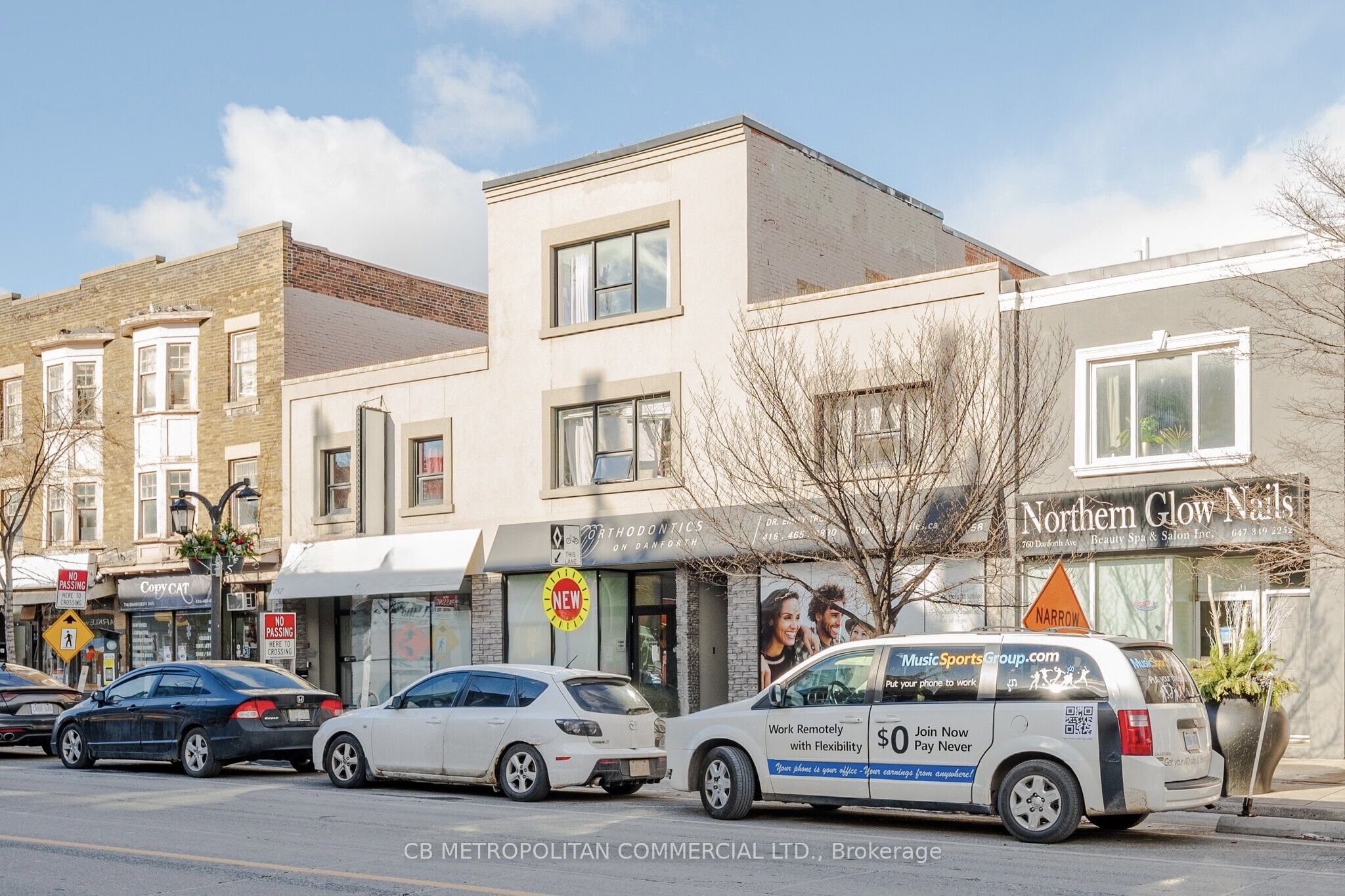 752 Danforth Avenue Property Photo 3