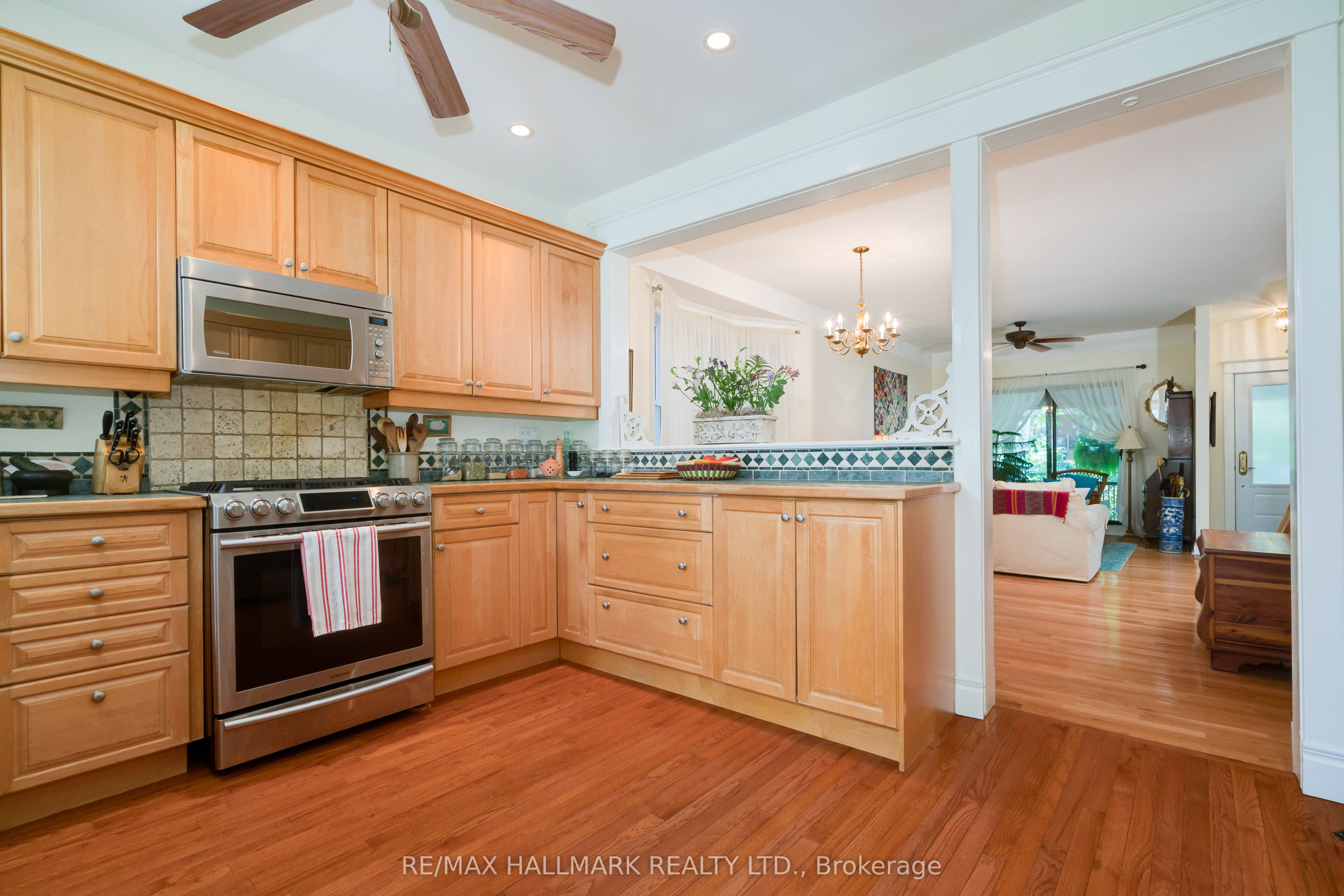 177 Wineva Avenue Property Photo 8