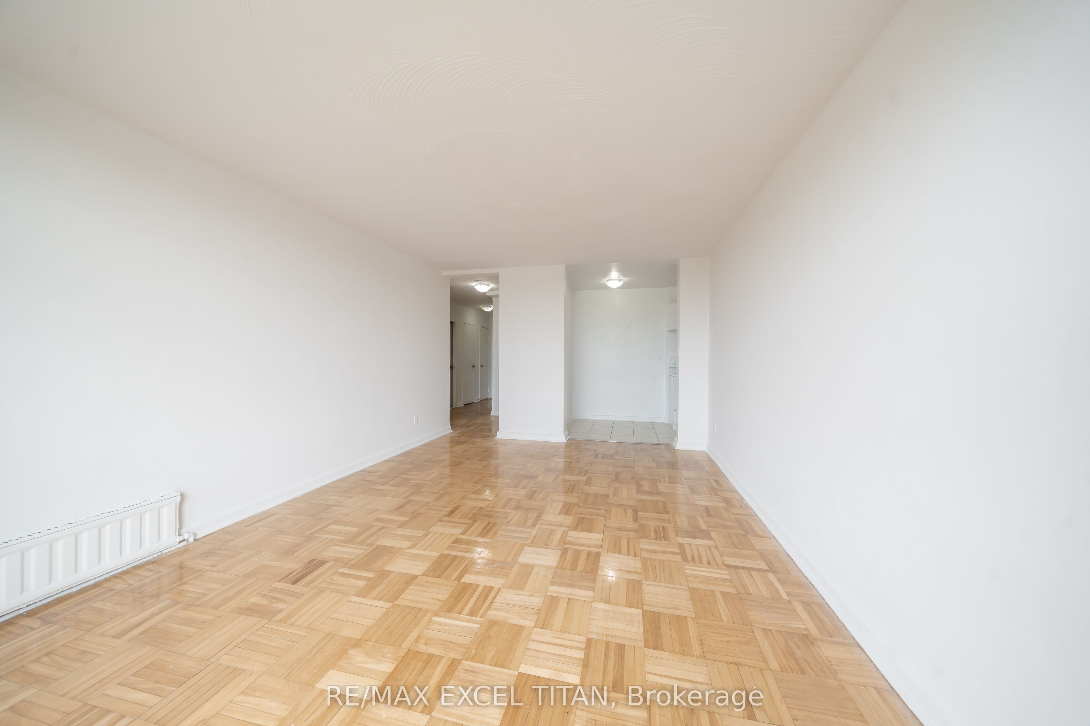 165 Cosburn Avenue 101 Property Photo 4