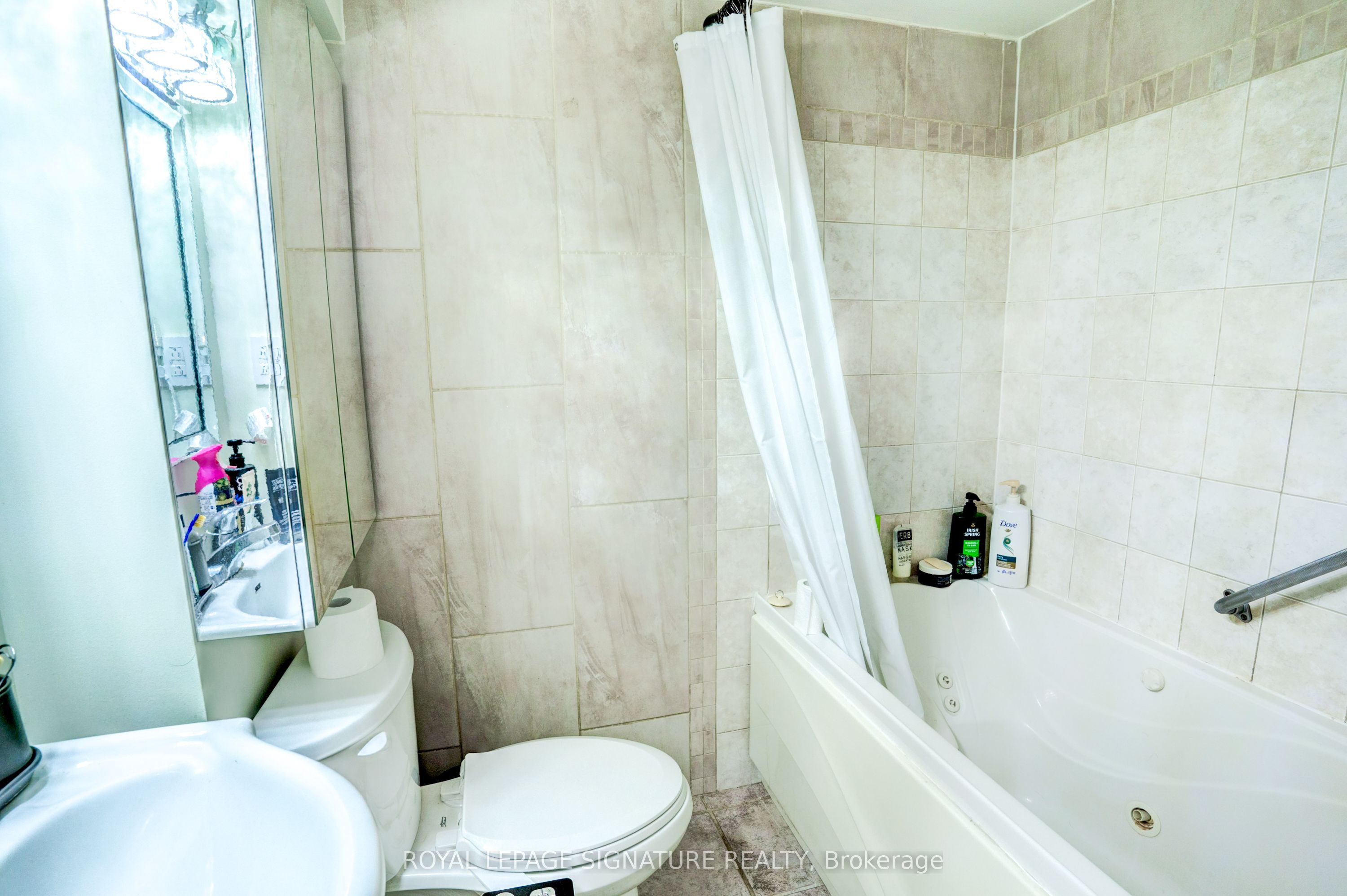 23 Denham Road Property Photo 30