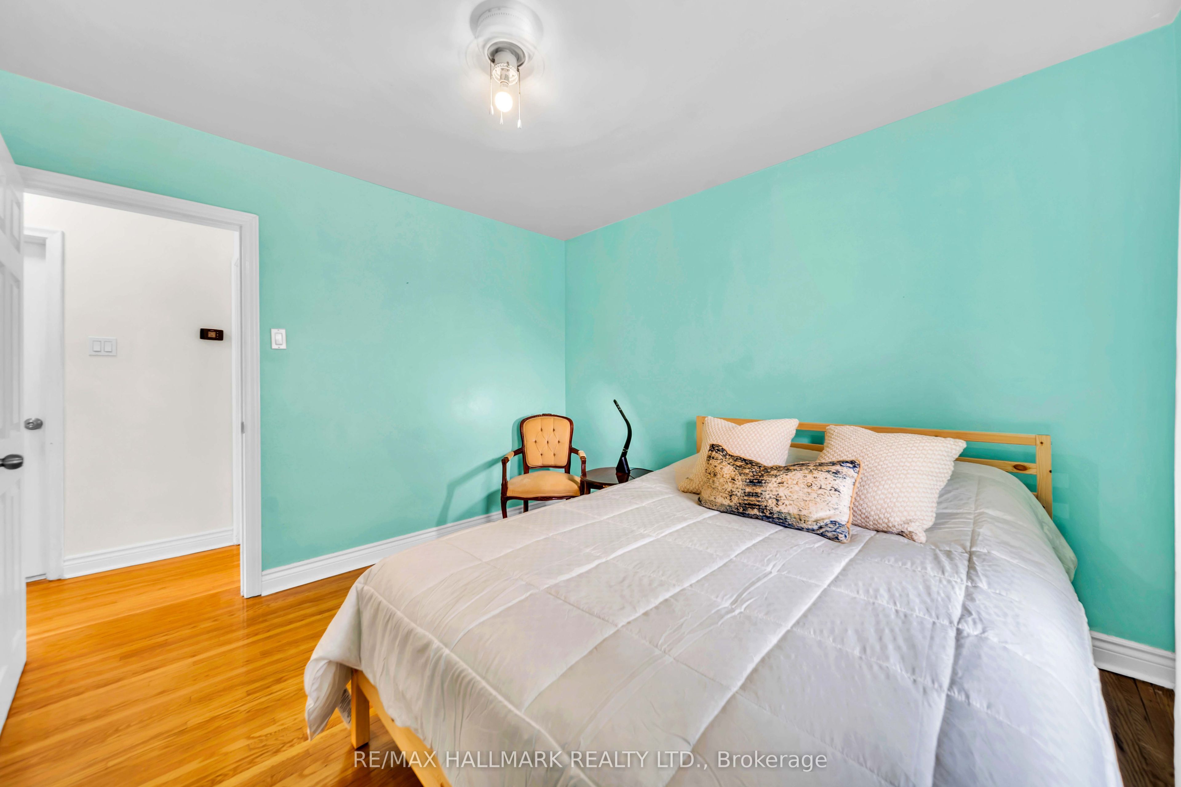 1557 Pharmacy Avenue Property Photo 11