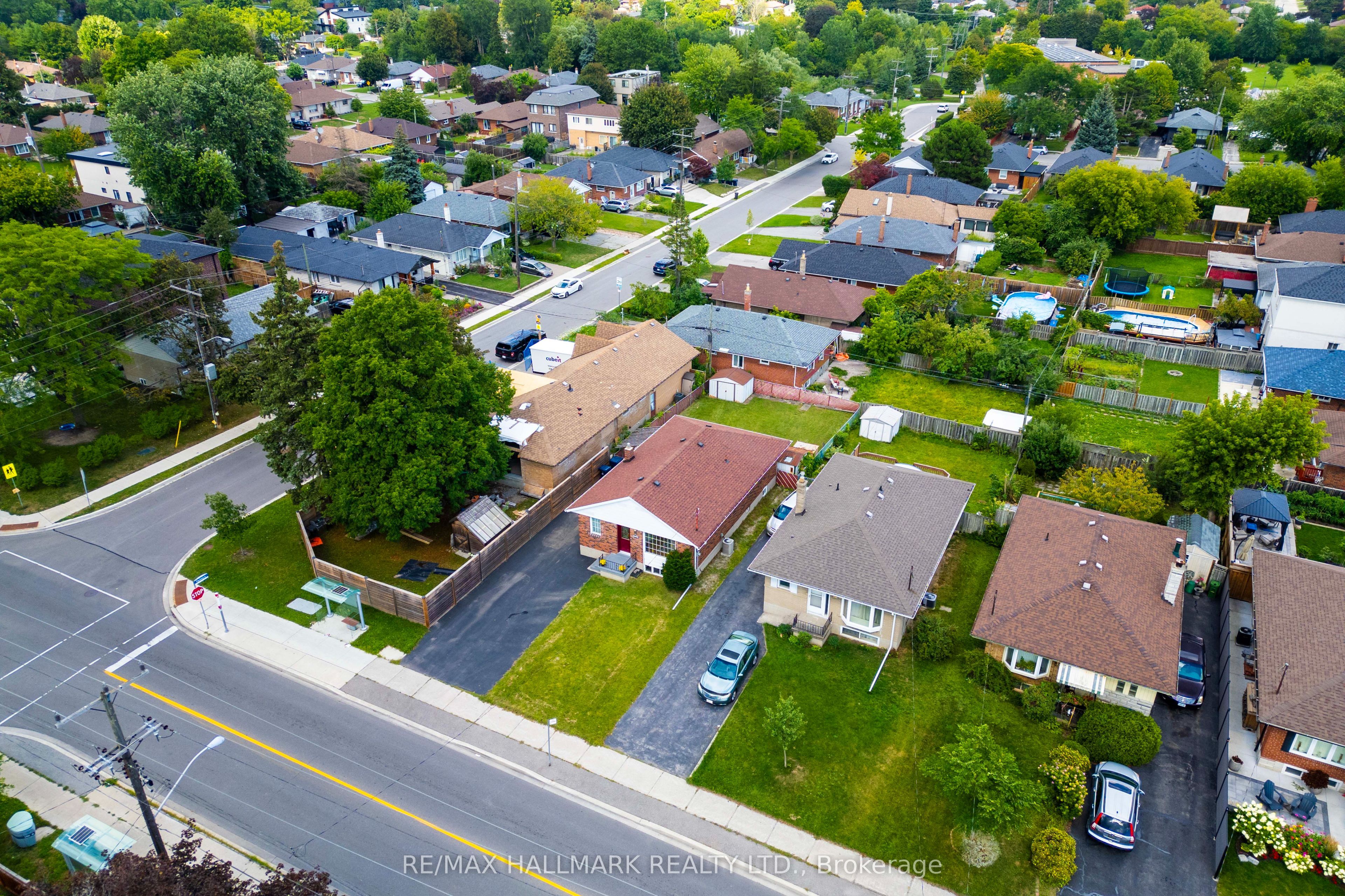 1557 Pharmacy Avenue Property Photo 28