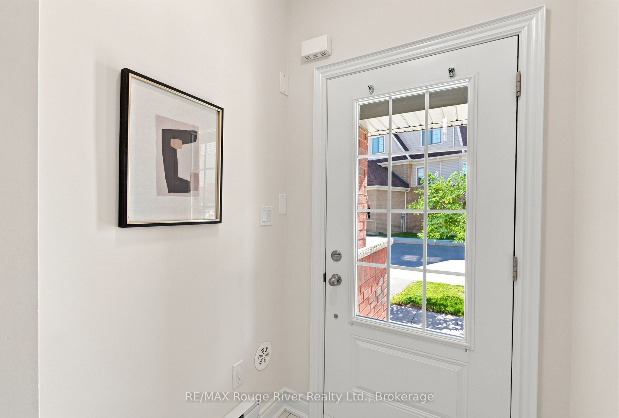2607 Magdalen Path W Property Photo 2